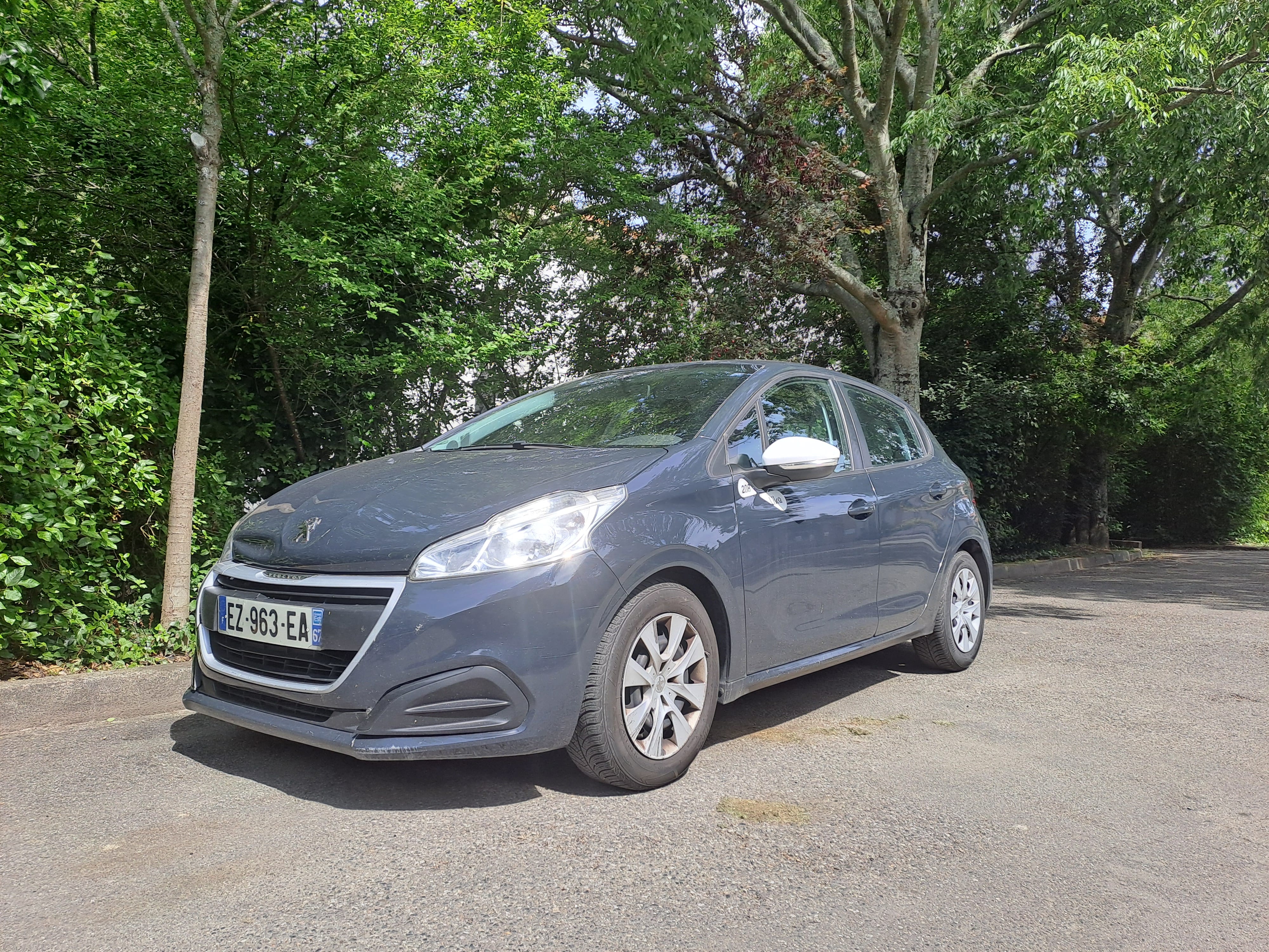 Peugeot 208, 2018, Essence 98