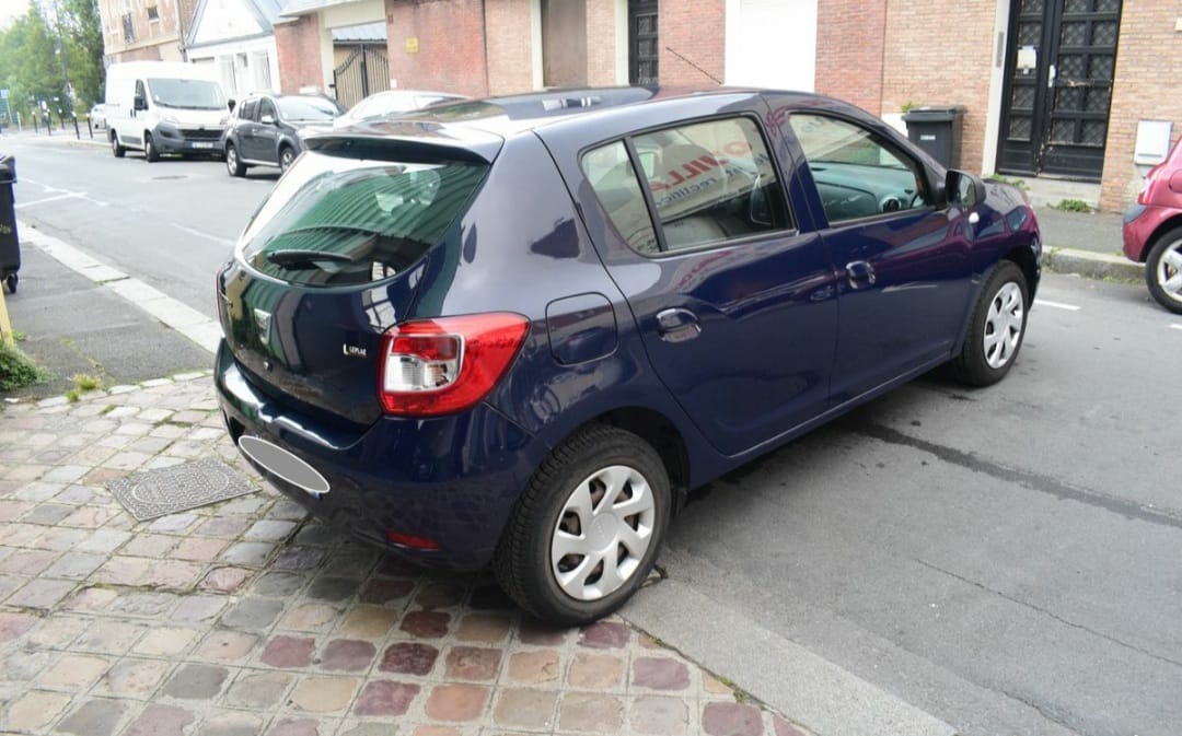 Dacia Sandero avec Climatisation