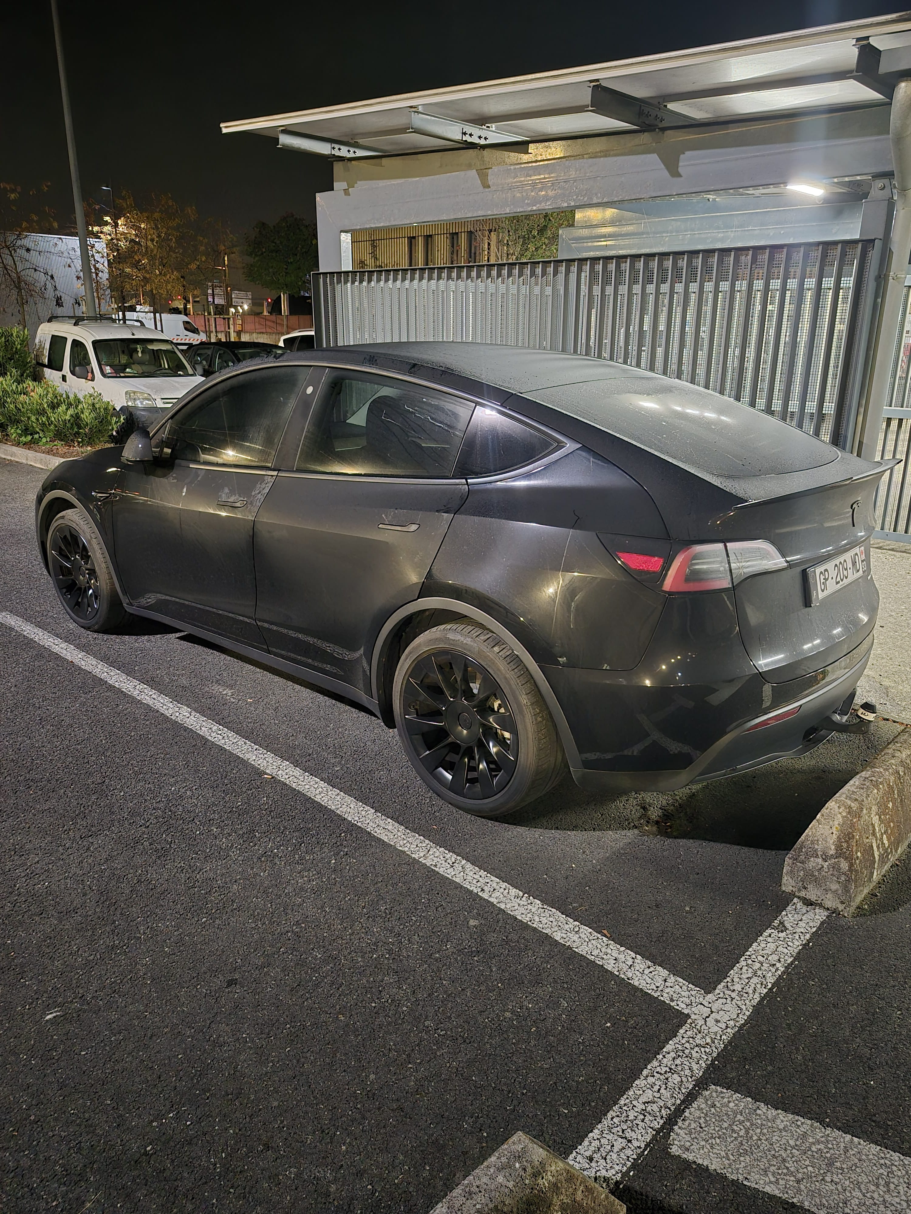 Tesla Model Y Long Range avec Régulateur de vitesse