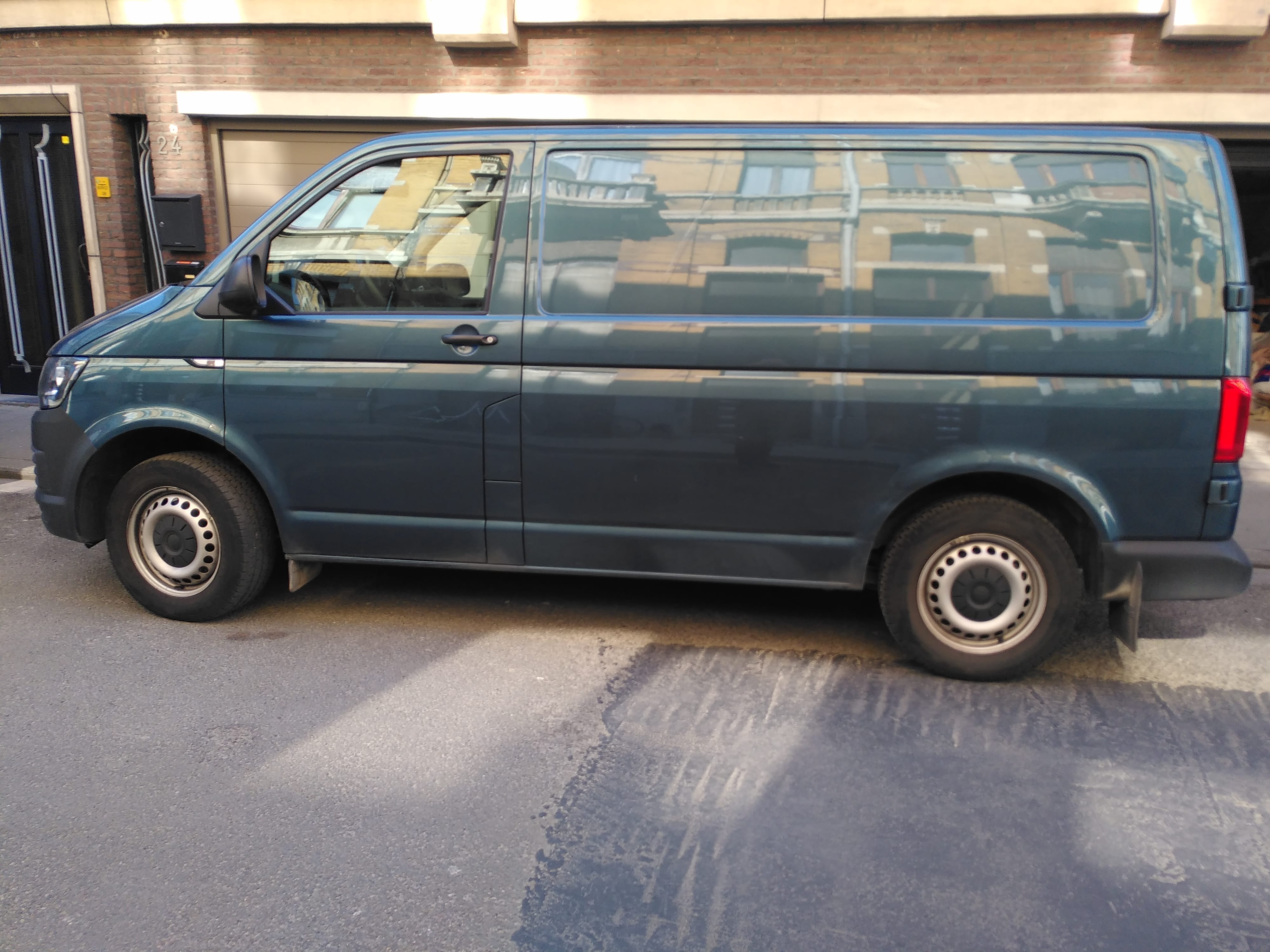 Volkswagen Transporter met Dissel