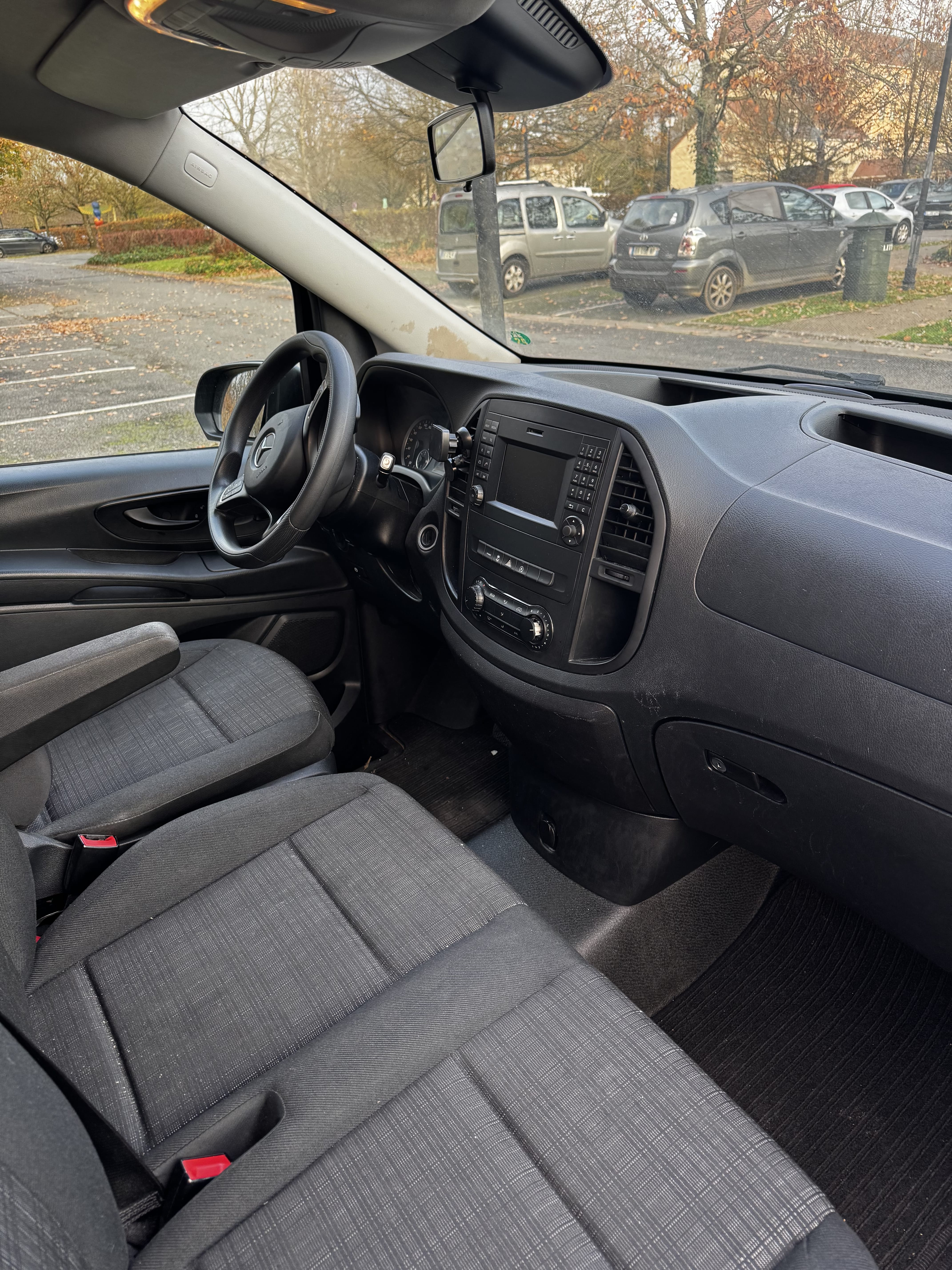 Mercedes-Benz Vito Tourer avec Entrée audio / iPod