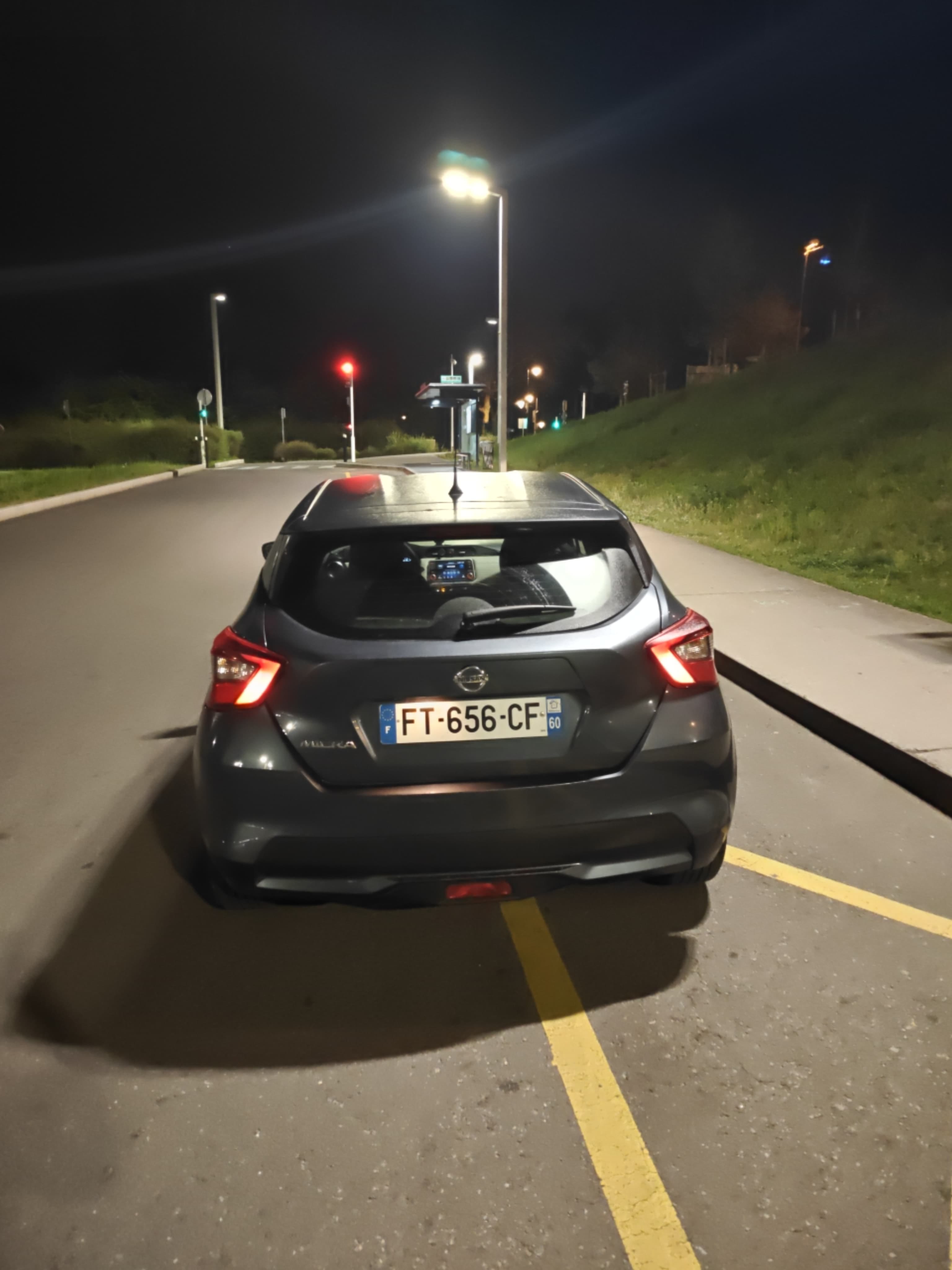Nissan Micra avec GPS