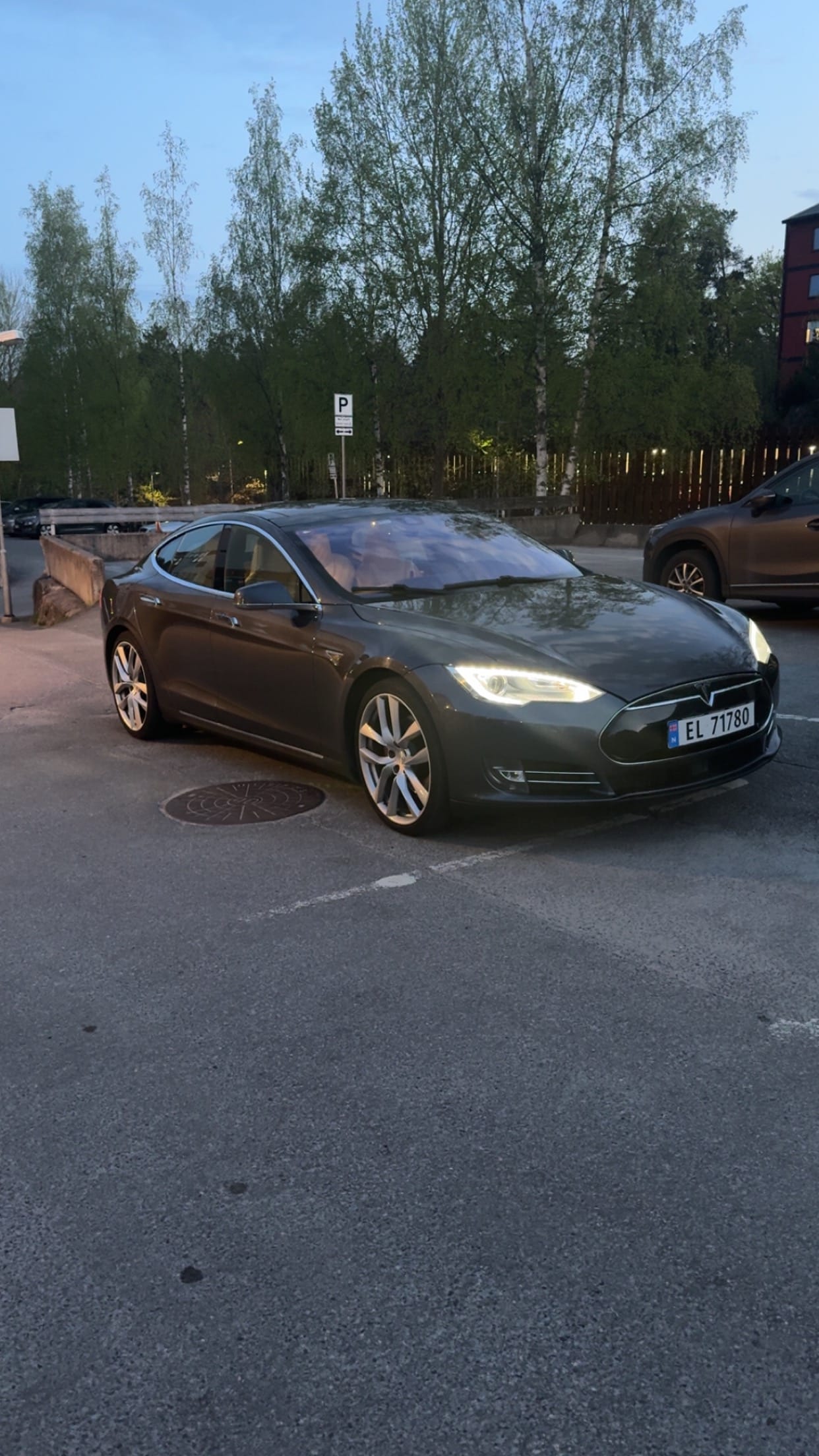 Tesla Model S, 2015, Elektrisk, automatisk