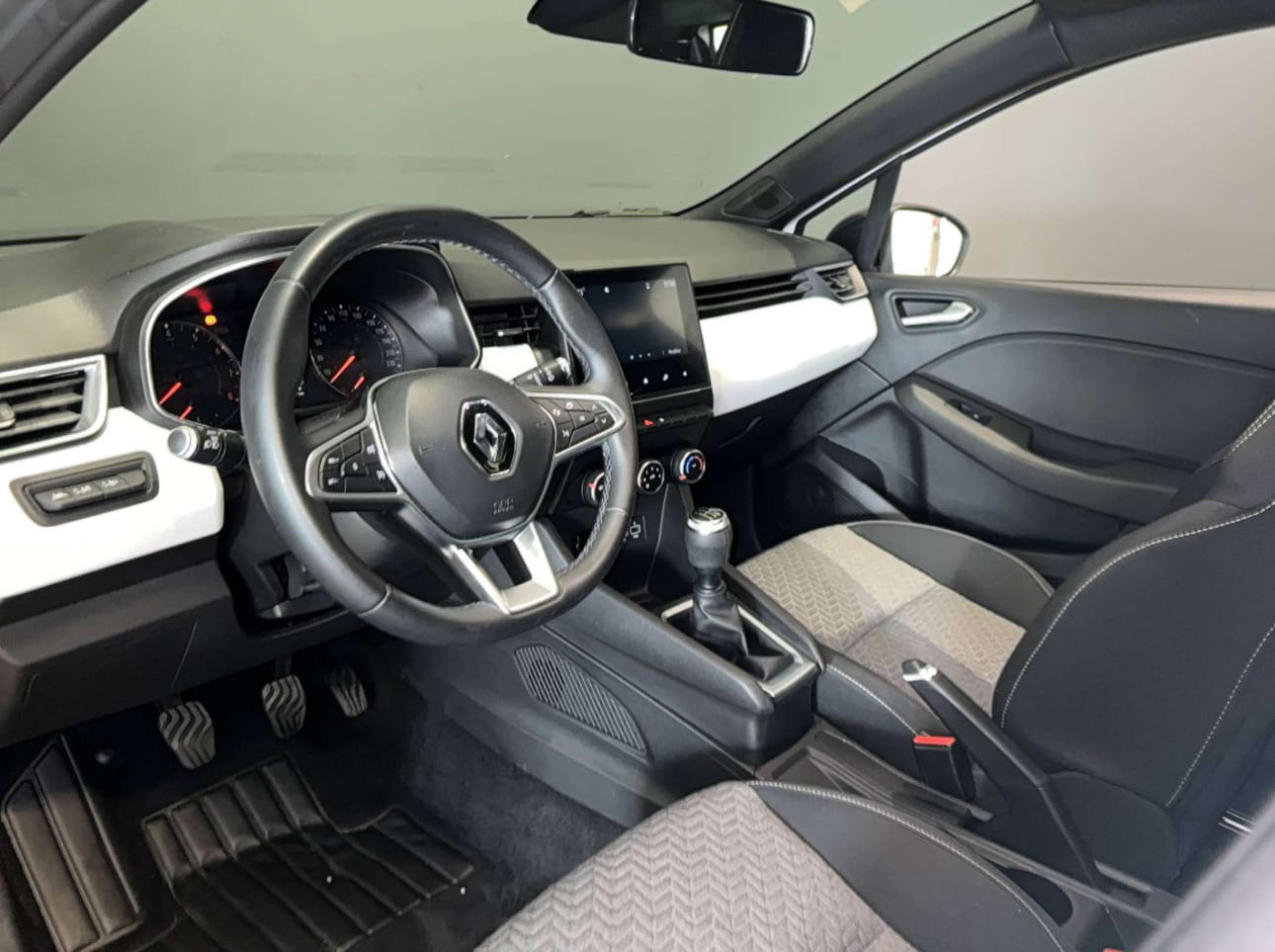 Renault Clio Edition Limited avec Régulateur de vitesse
