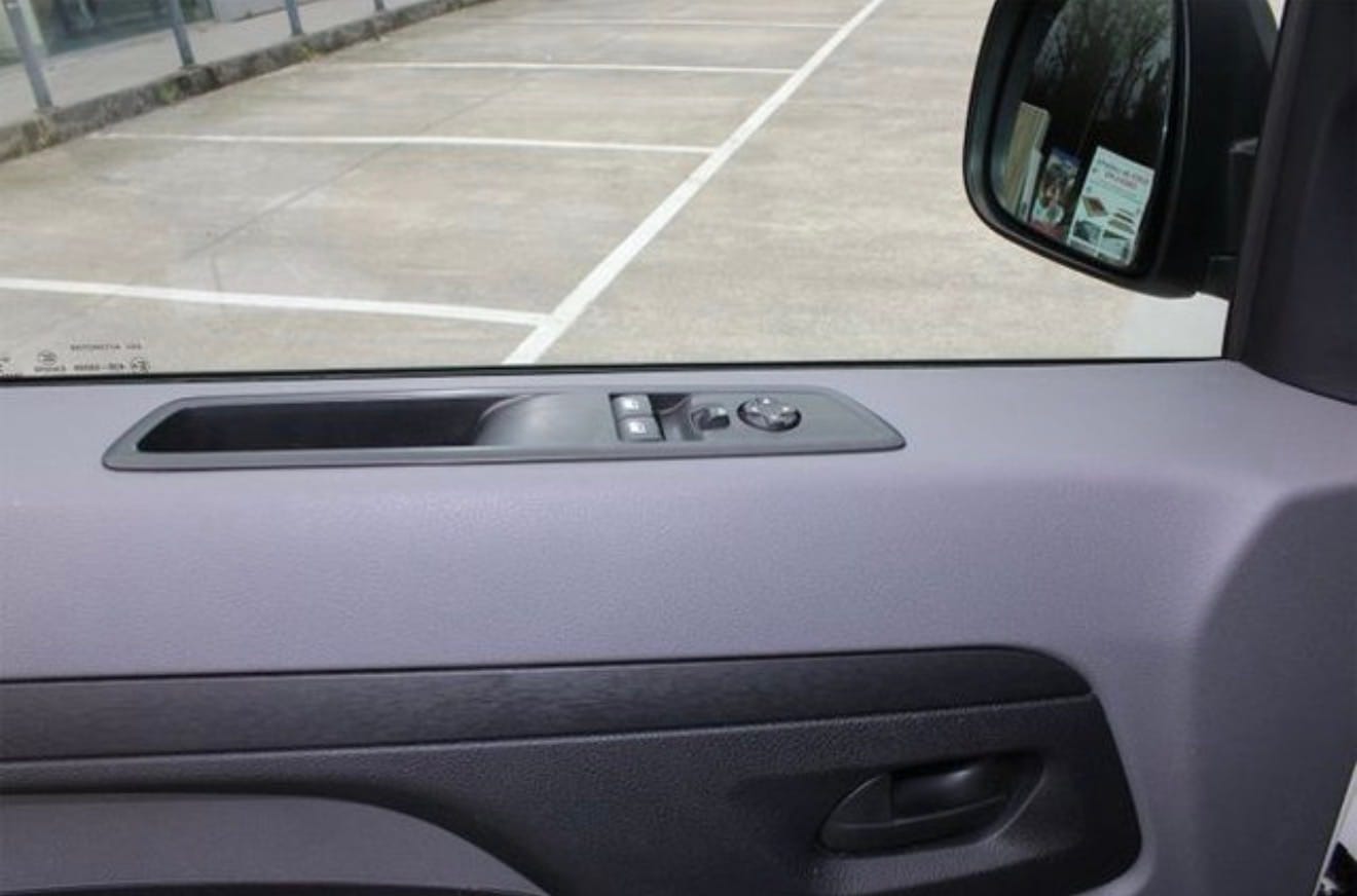 Opel Vivaro avec Android Auto