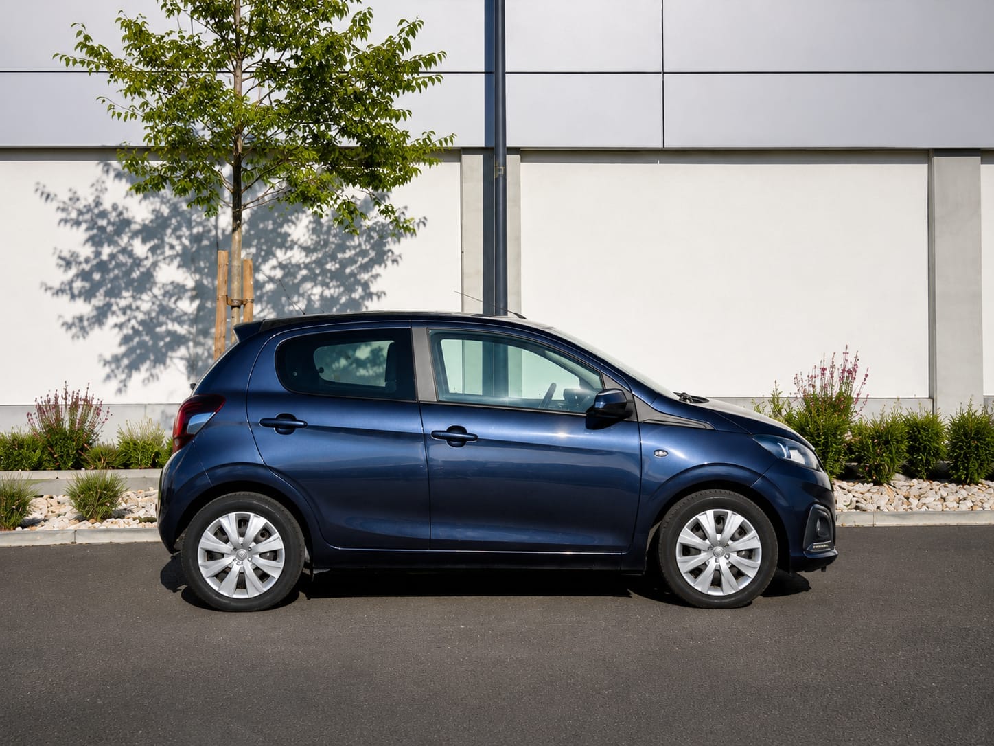 Peugeot 108 with Air conditioning