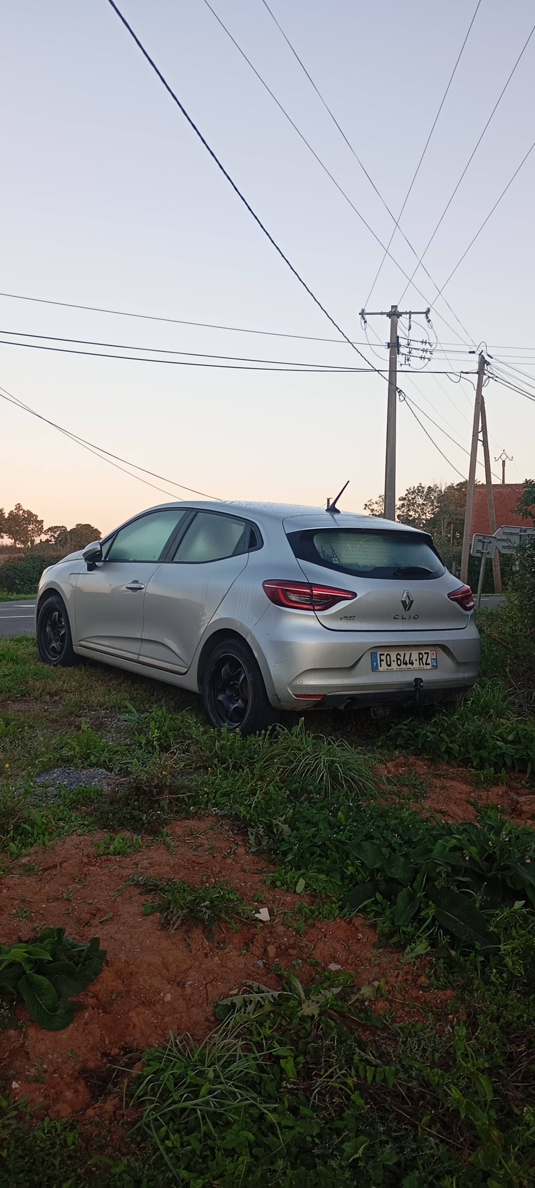 Renault Clio 5- 100cv 1L tce avec Régulateur de vitesse