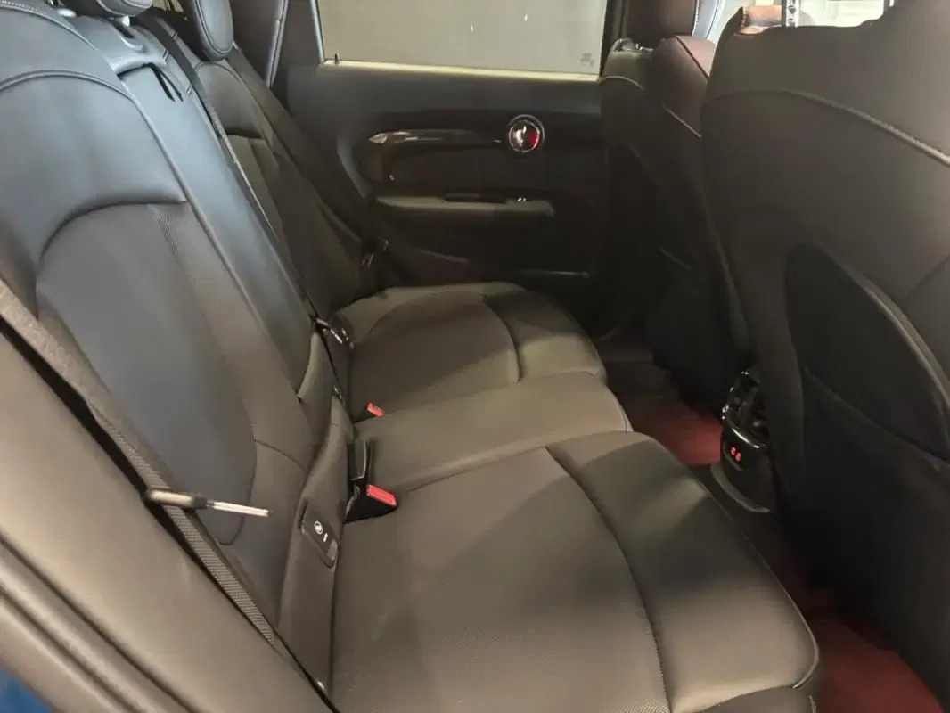 Mini Clubman avec Régulateur de vitesse