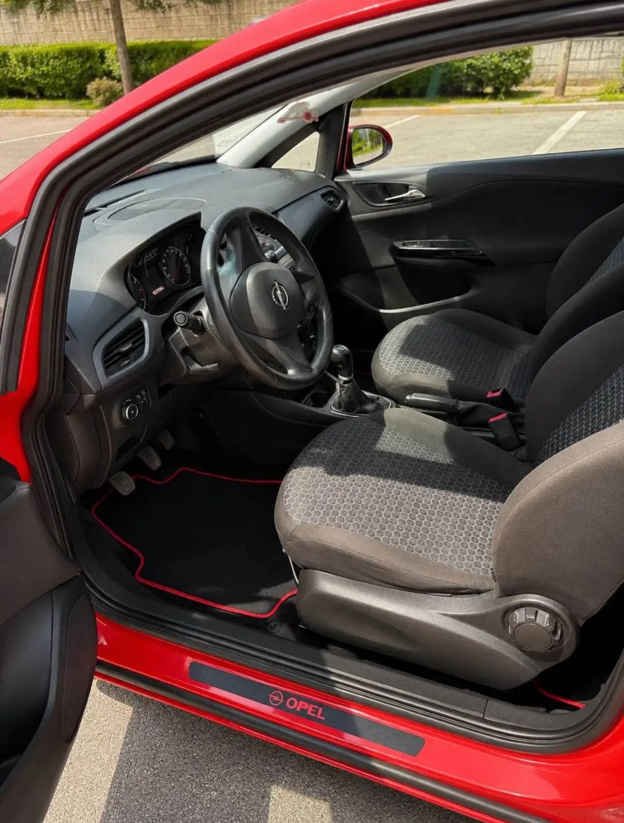 Opel Corsa avec GPS