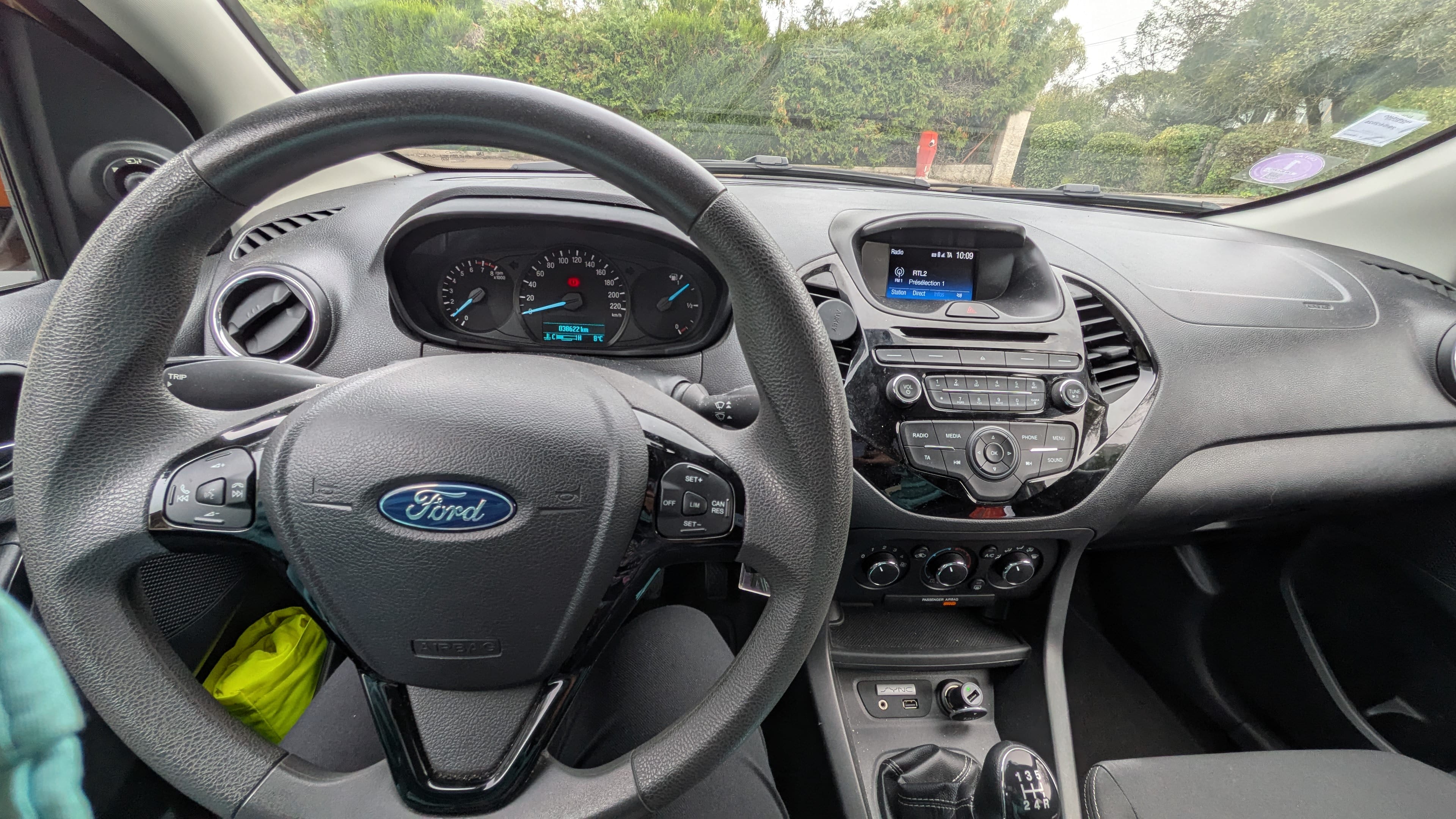 Ford KA+ avec Pneus neige