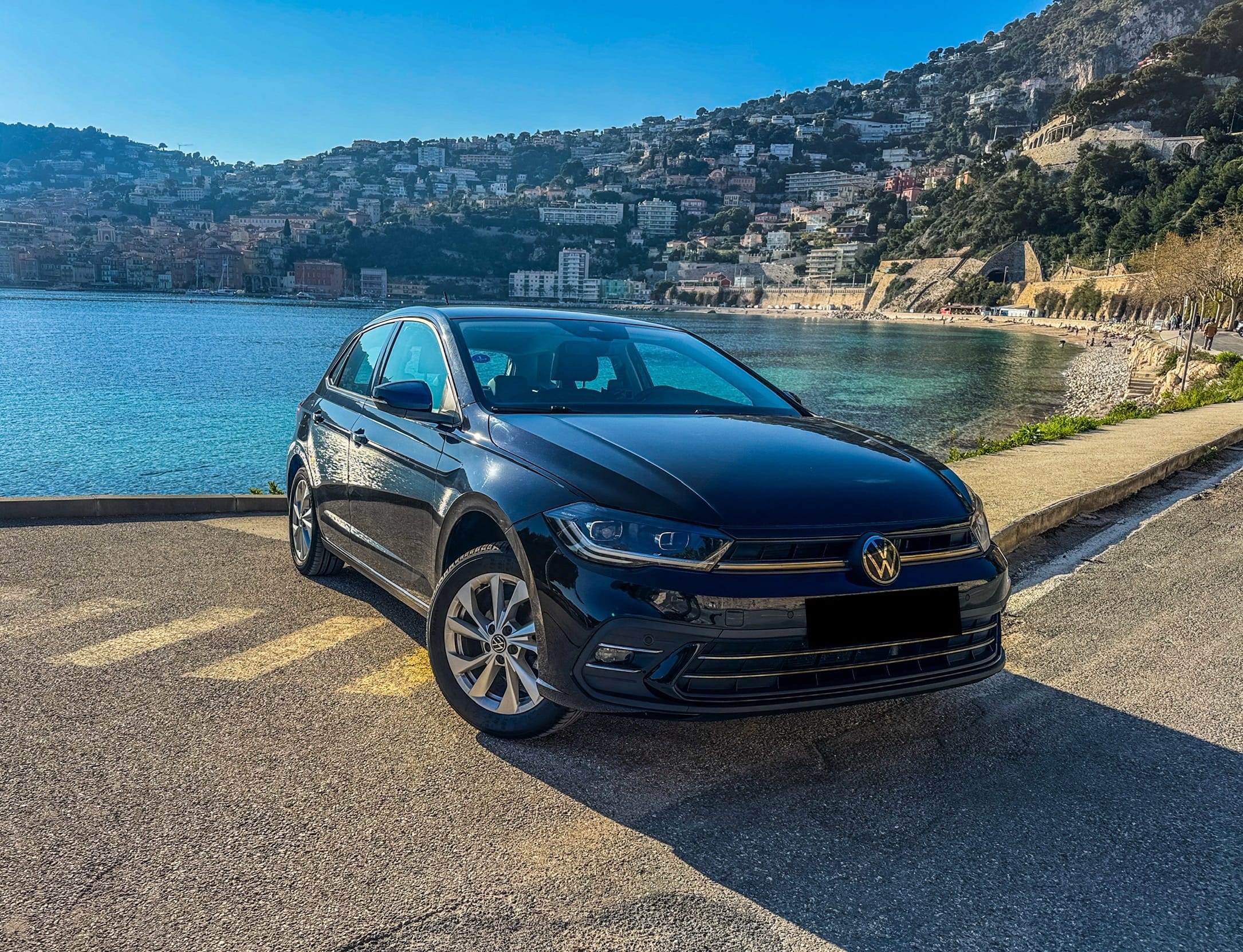 Volkswagen Polo 749, 2022, Essence 98