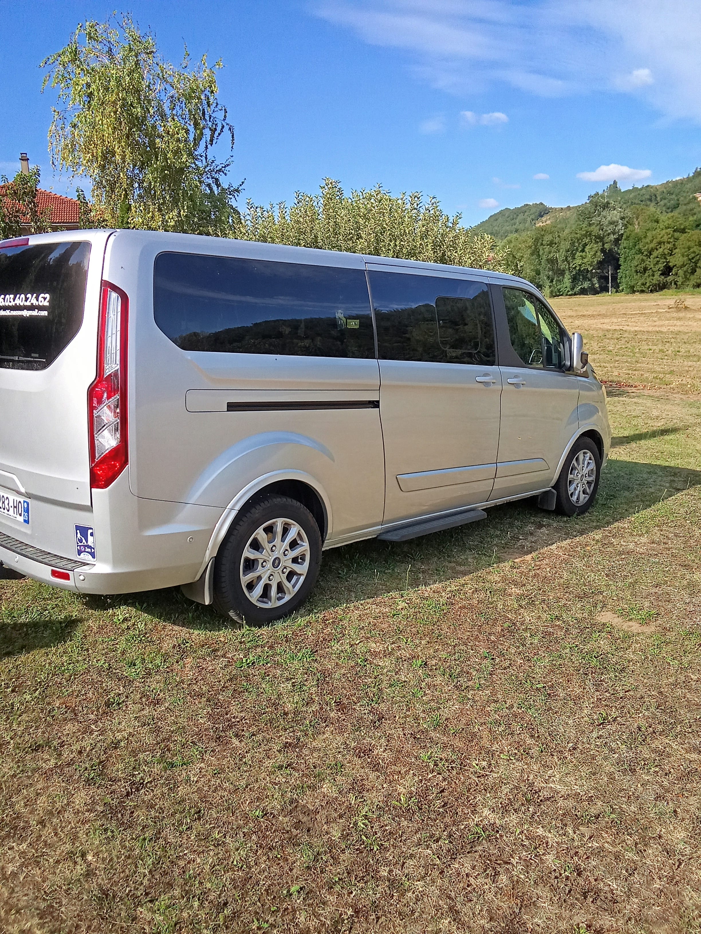 Ford Grand Tourneo avec Régulateur de vitesse