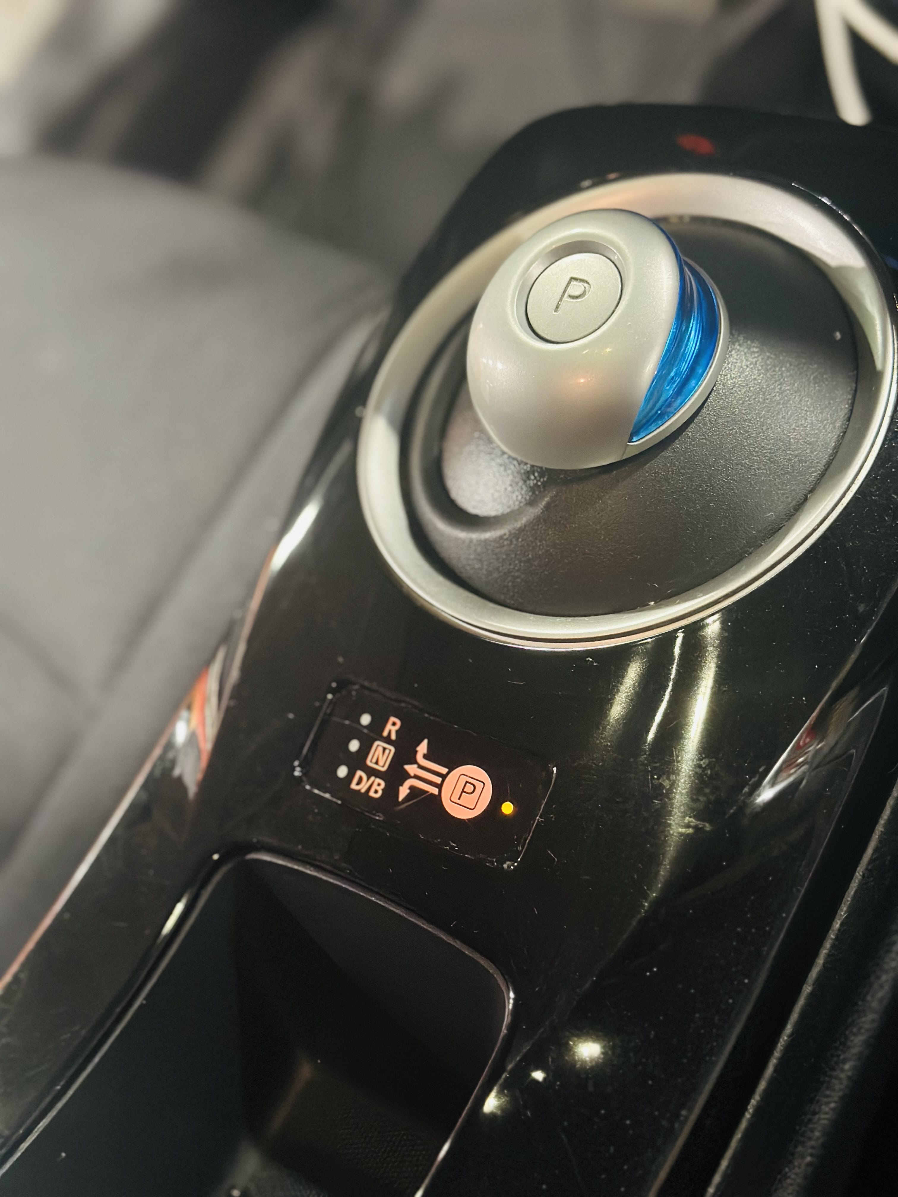 Nissan Leaf avec Entrée audio / iPod