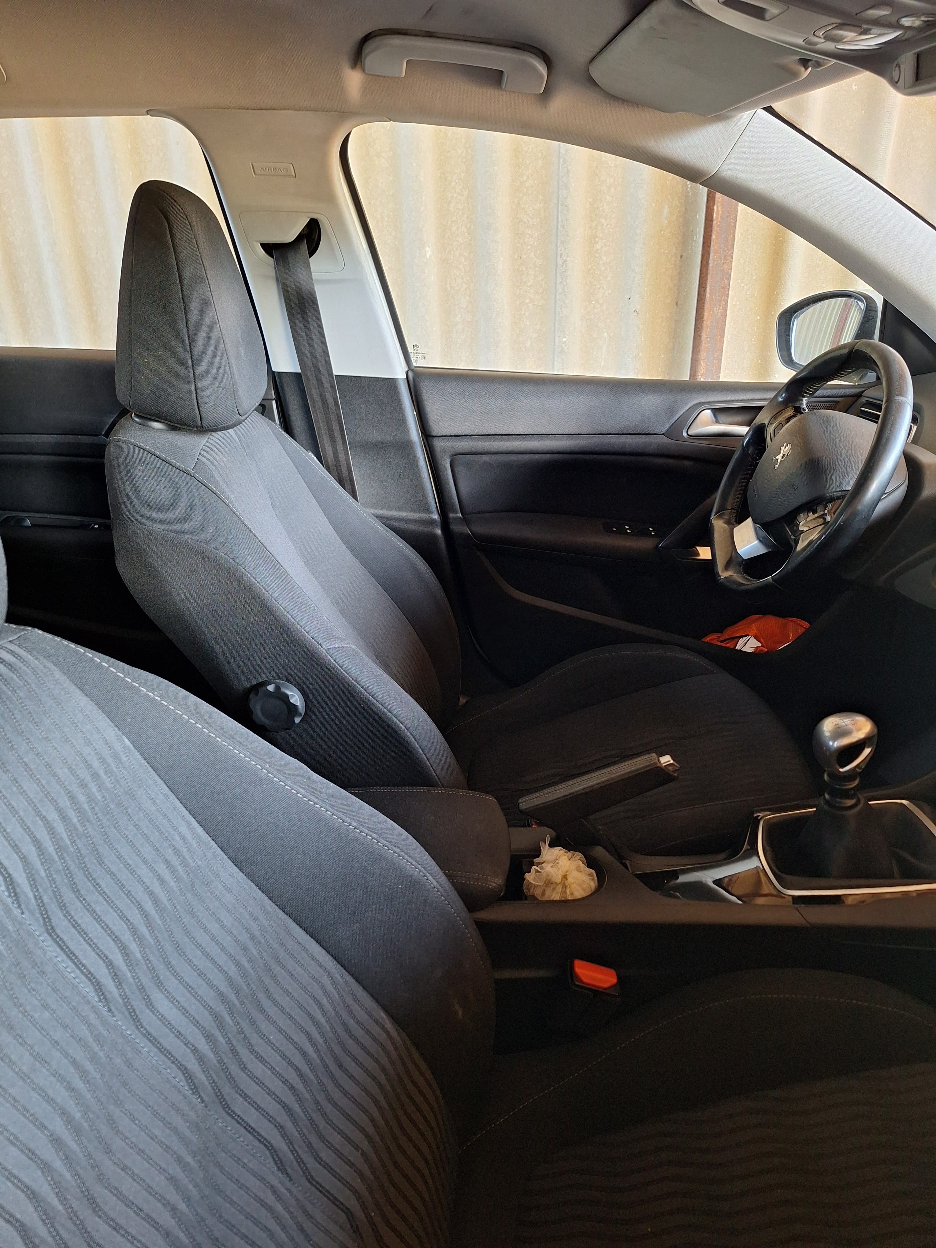 Peugeot 308 SW avec Régulateur de vitesse