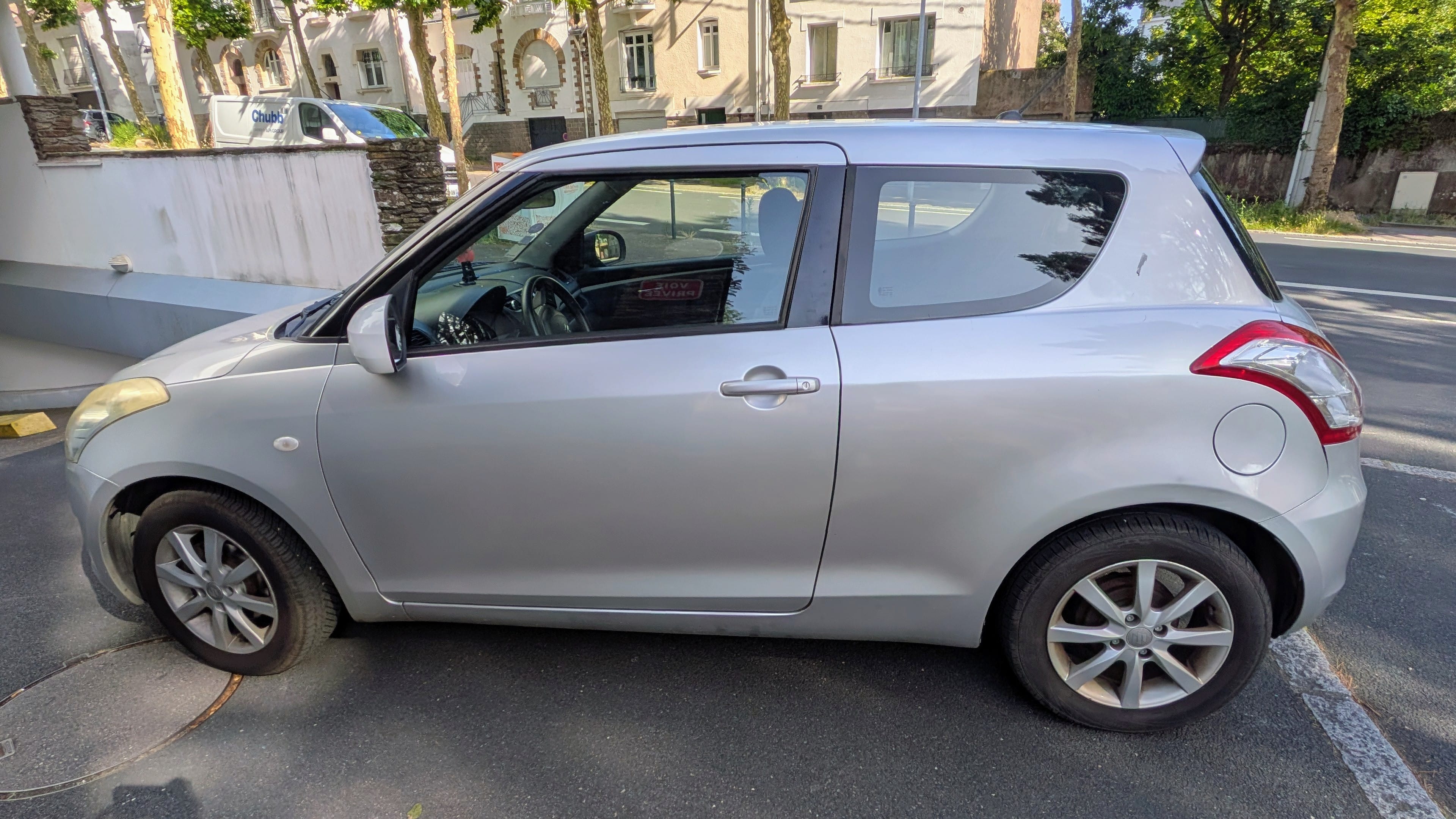 Suzuki Swift avec Audio Bluetooth
