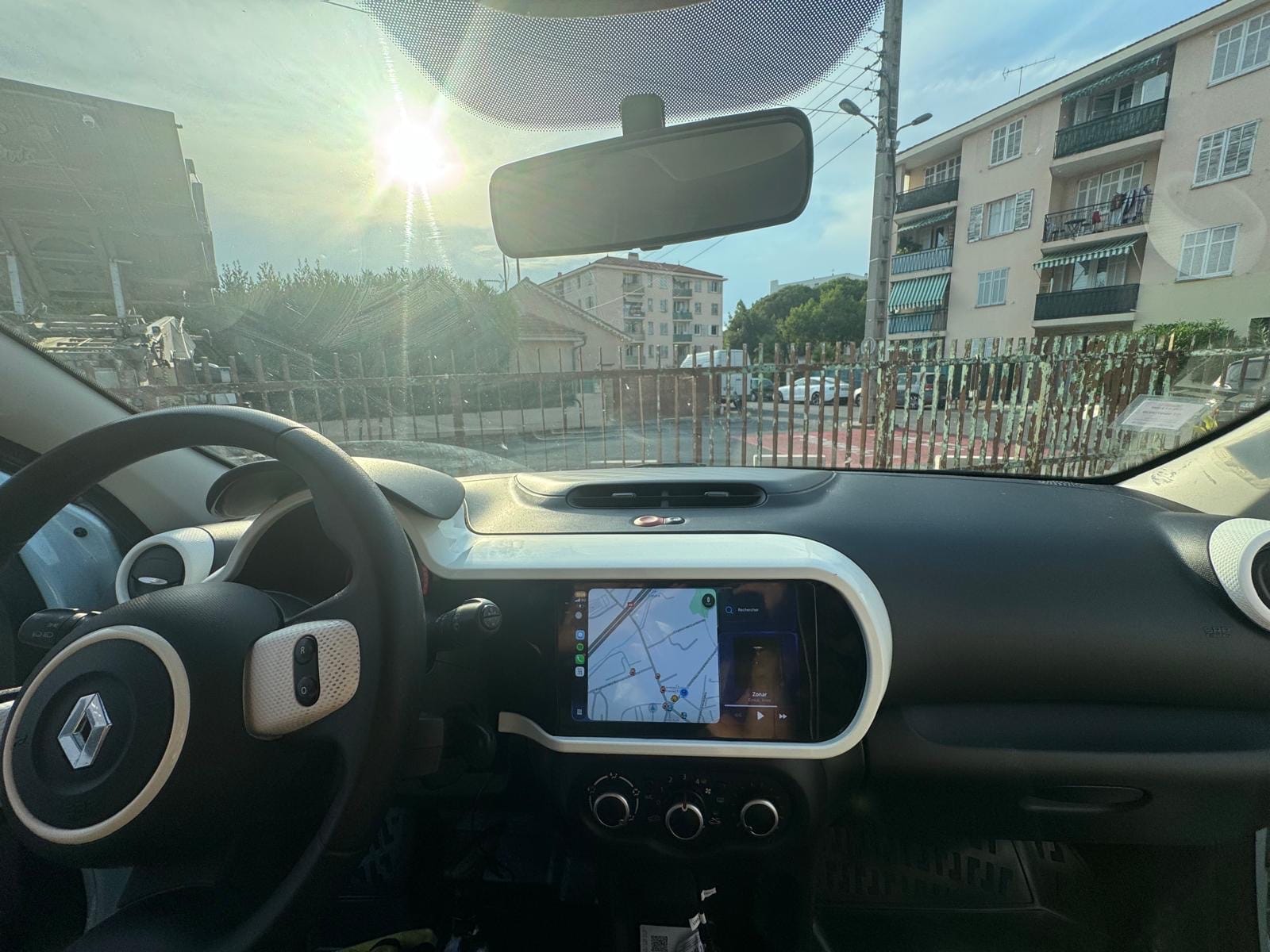 Renault Twingo III 1.0 sce 70 avec Apple CarPlay