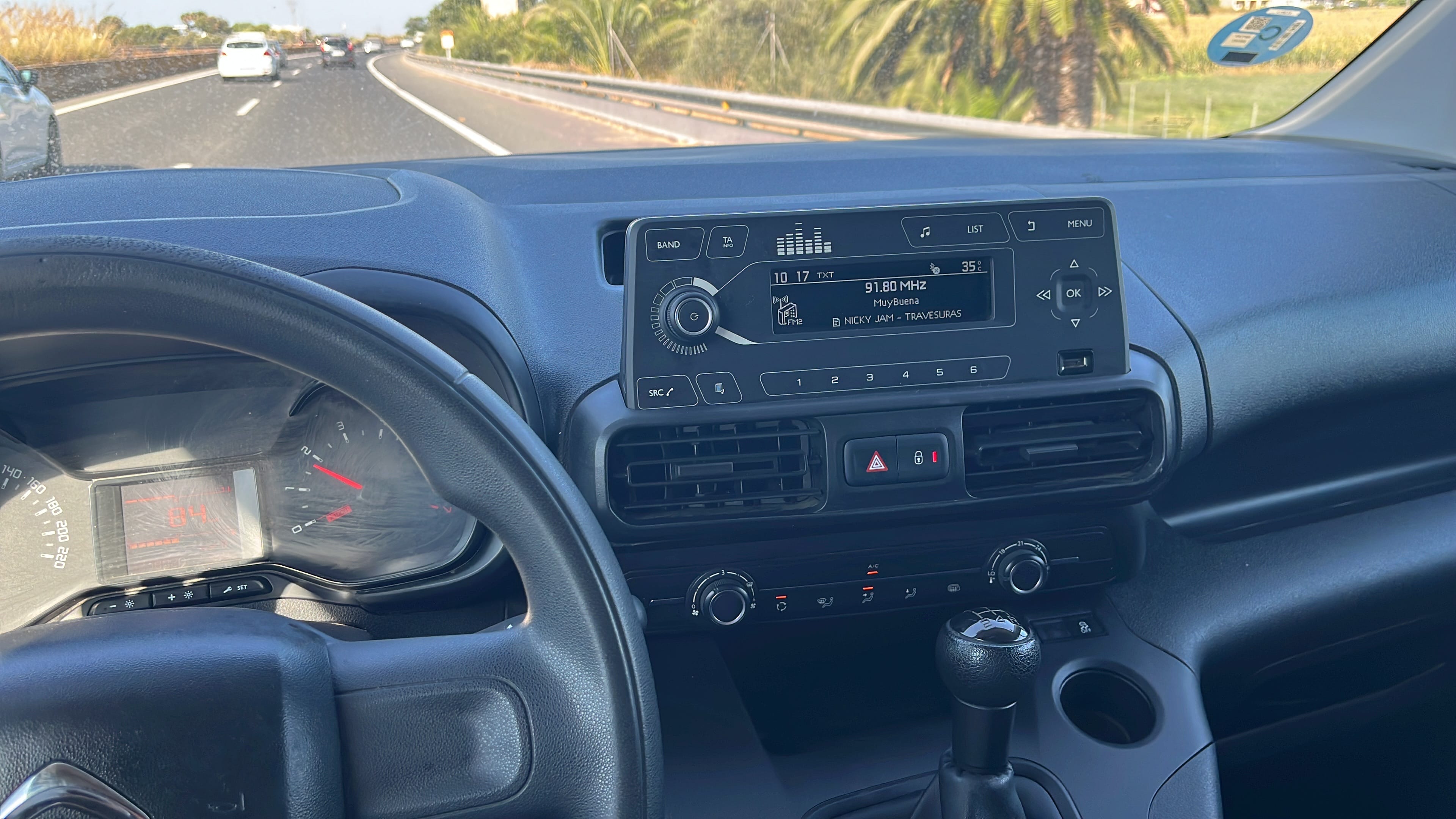 Citroen Berlingo con Puertos de carga USB