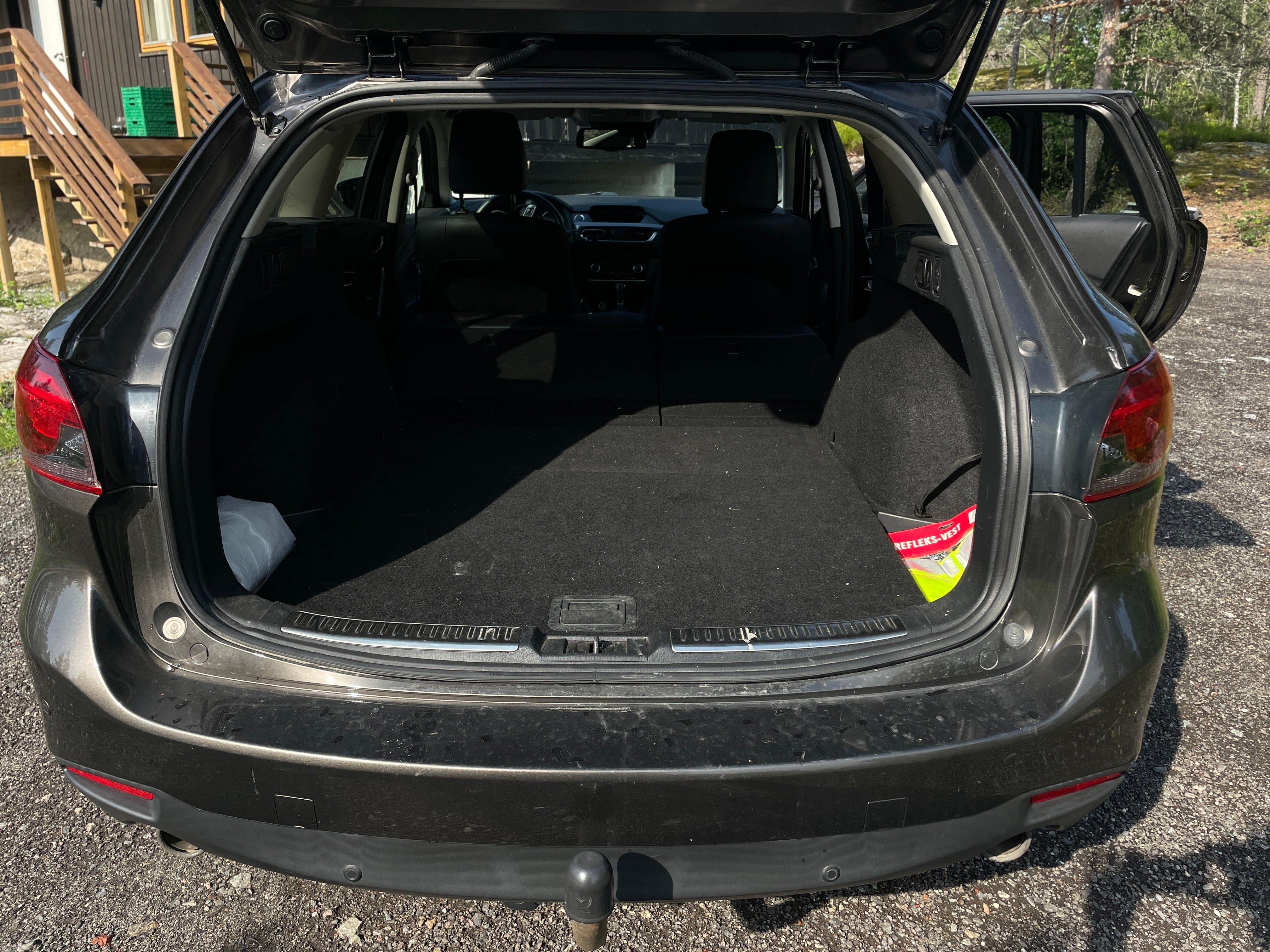 Mazda 6 Touring Plus 2.2D med Lydinngang