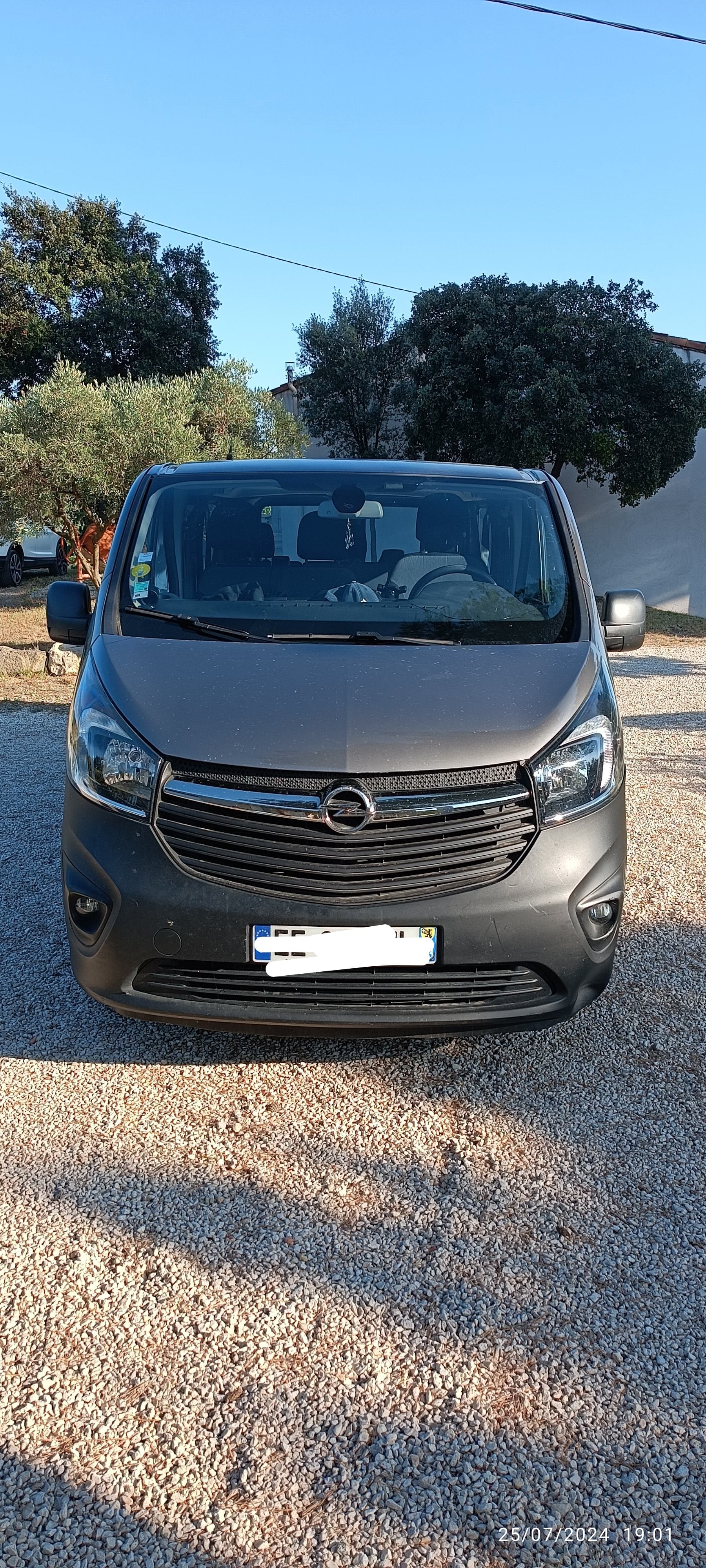 Opel Vivaro Combi 1.6 CDTI 125cv avec Climatisation