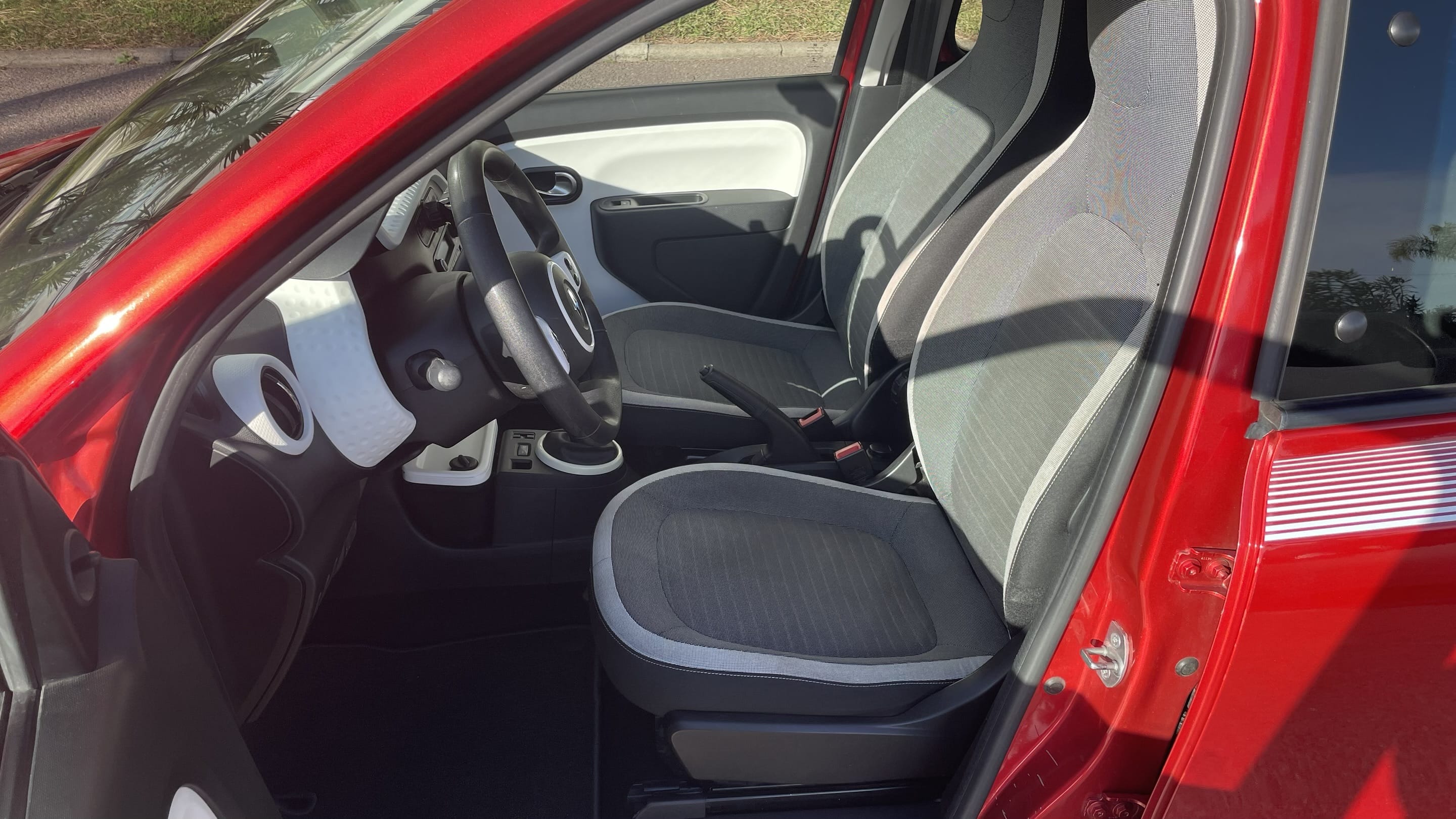 Renault Twingo III avec Audio Bluetooth