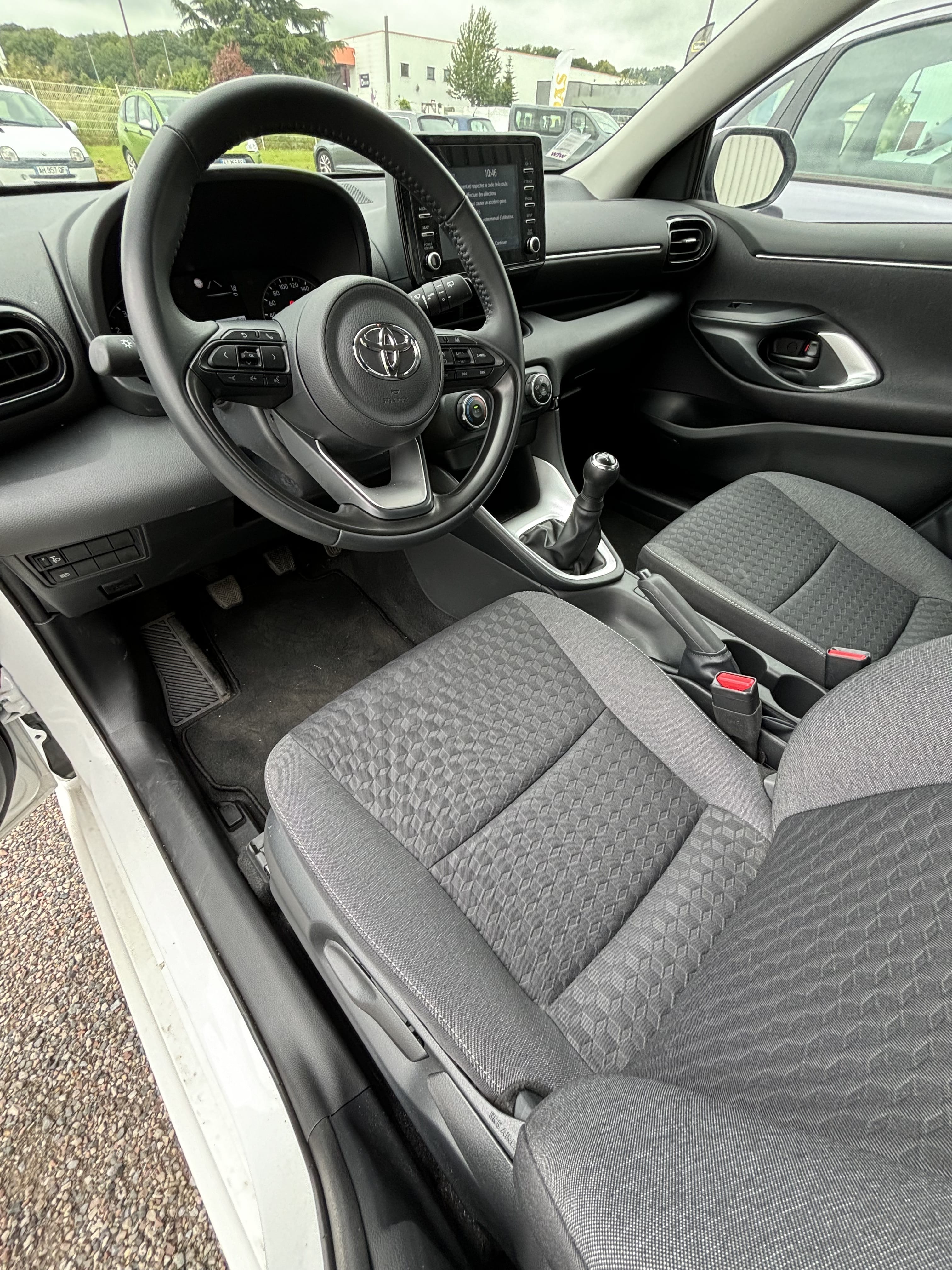 Toyota Yaris avec Entrée audio / iPod