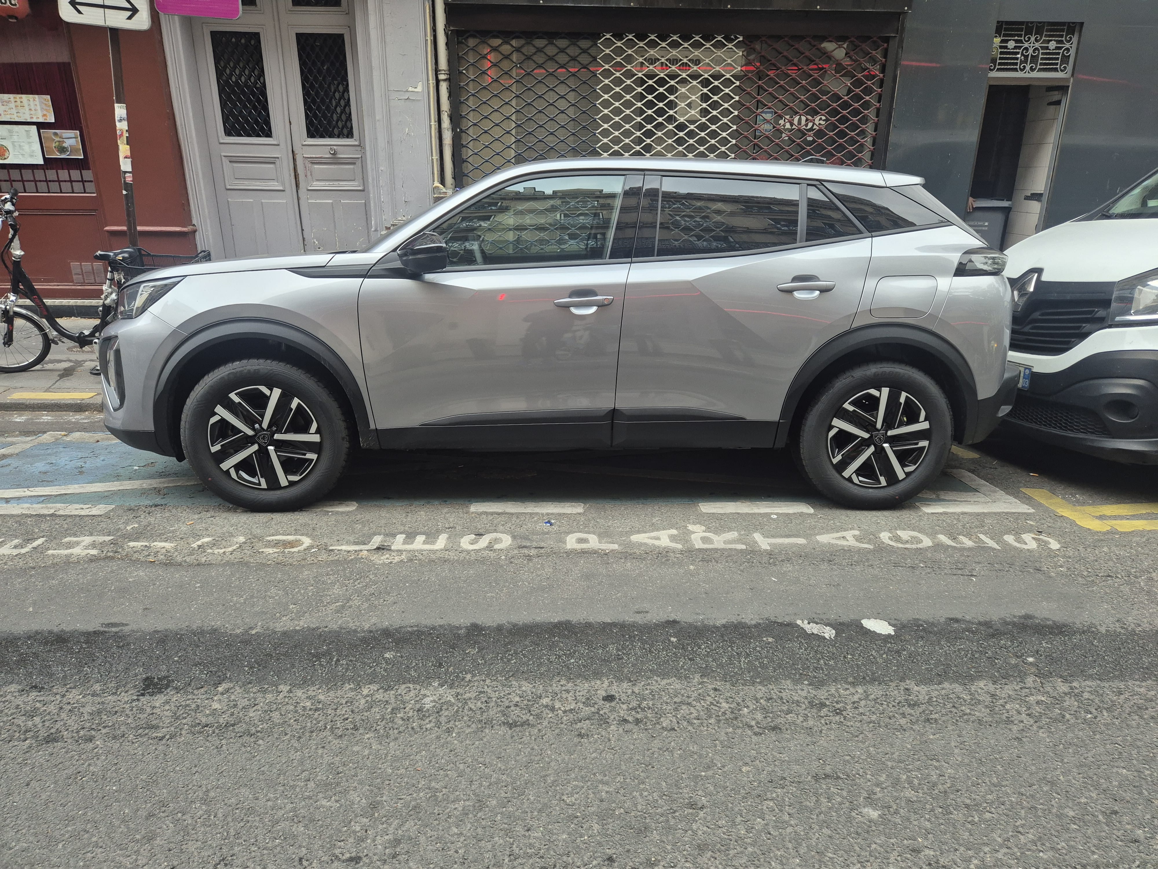 Peugeot 2008 avec Climatisation
