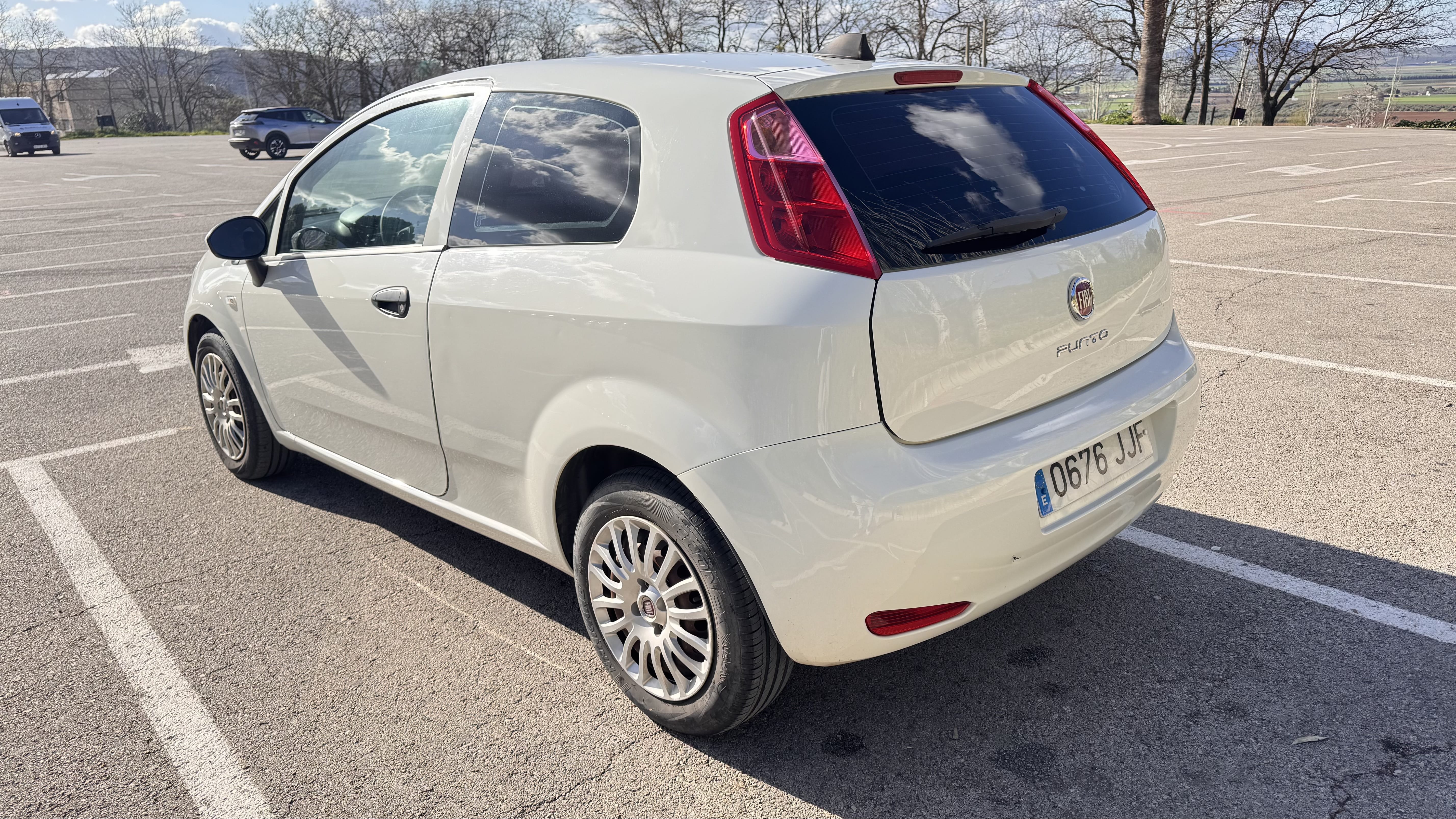 Fiat Punto Gasolina con GPS