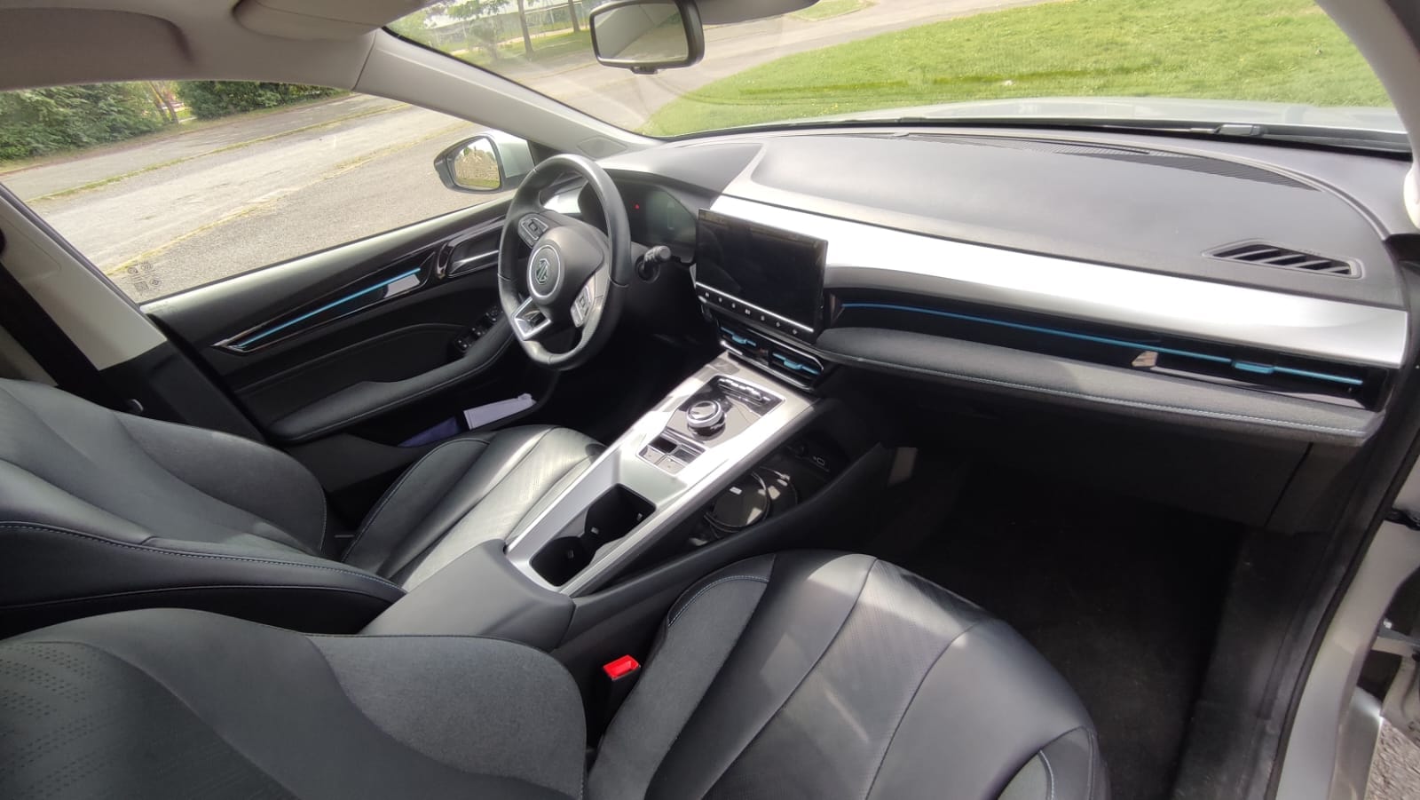 MG MG5 avec Régulateur de vitesse