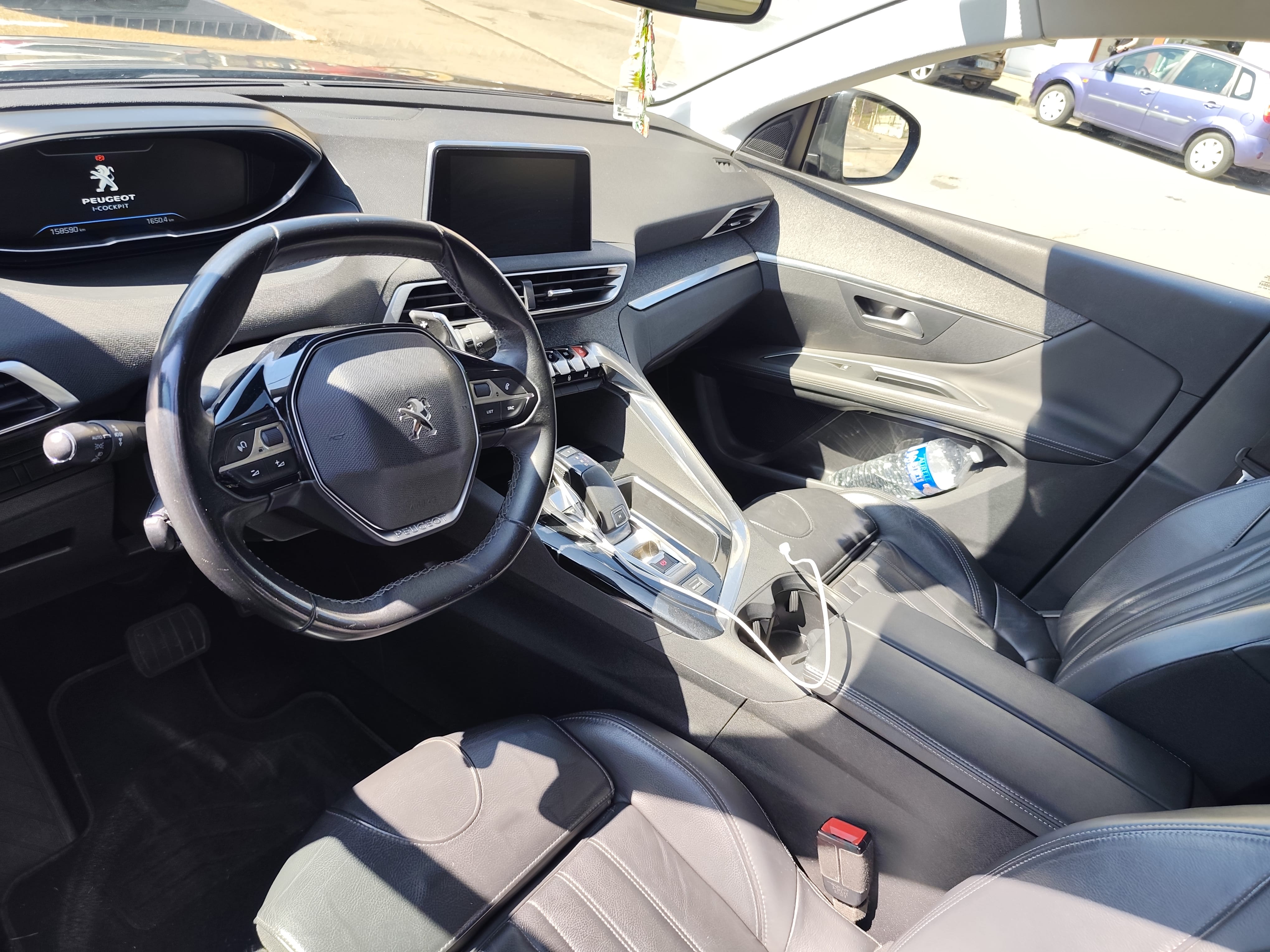 Peugeot 3008 avec Climatisation