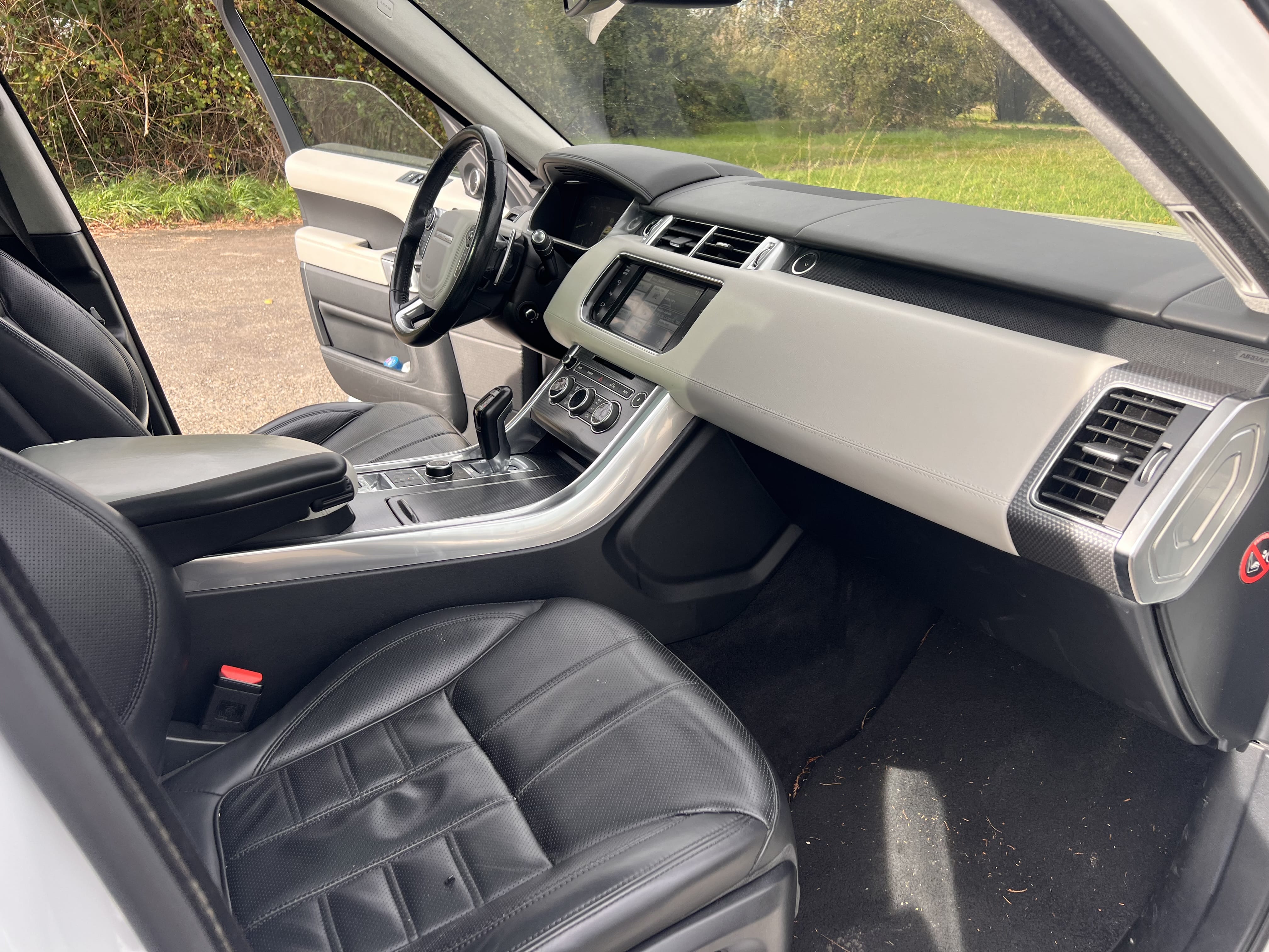 Land-Rover Range Rover Sport avec Audio Bluetooth