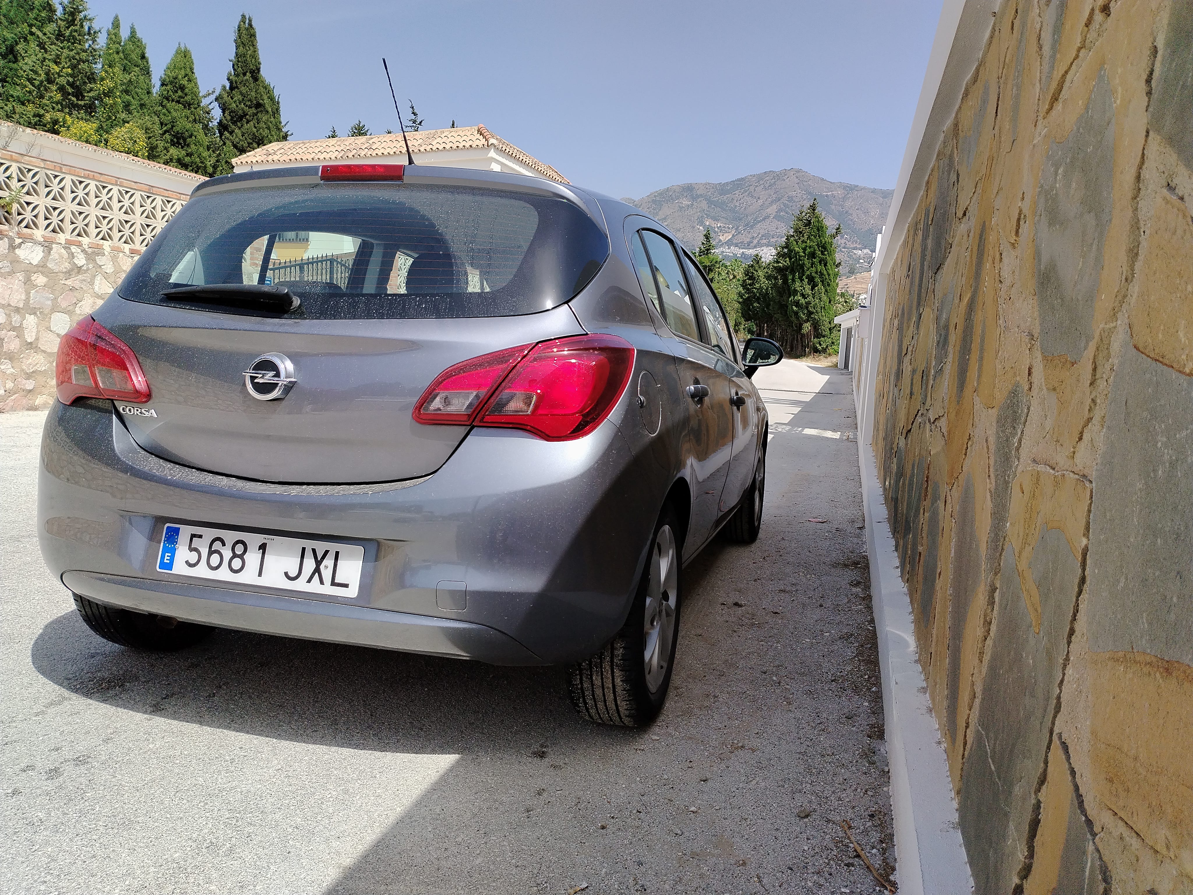 Opel Corsa-E CORSA 2 con Android Auto
