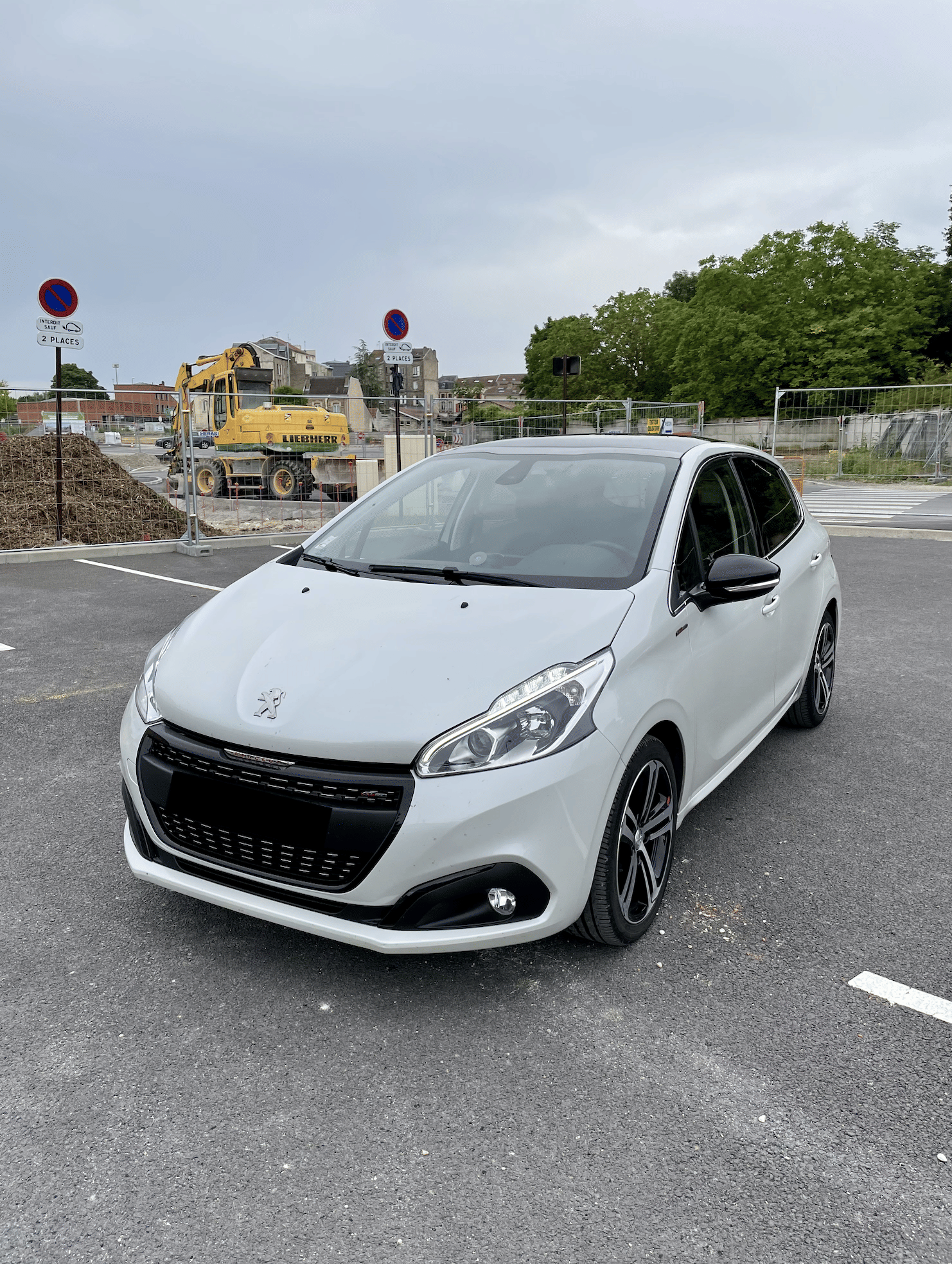 Peugeot 208, 2018, Essence 98, automatique