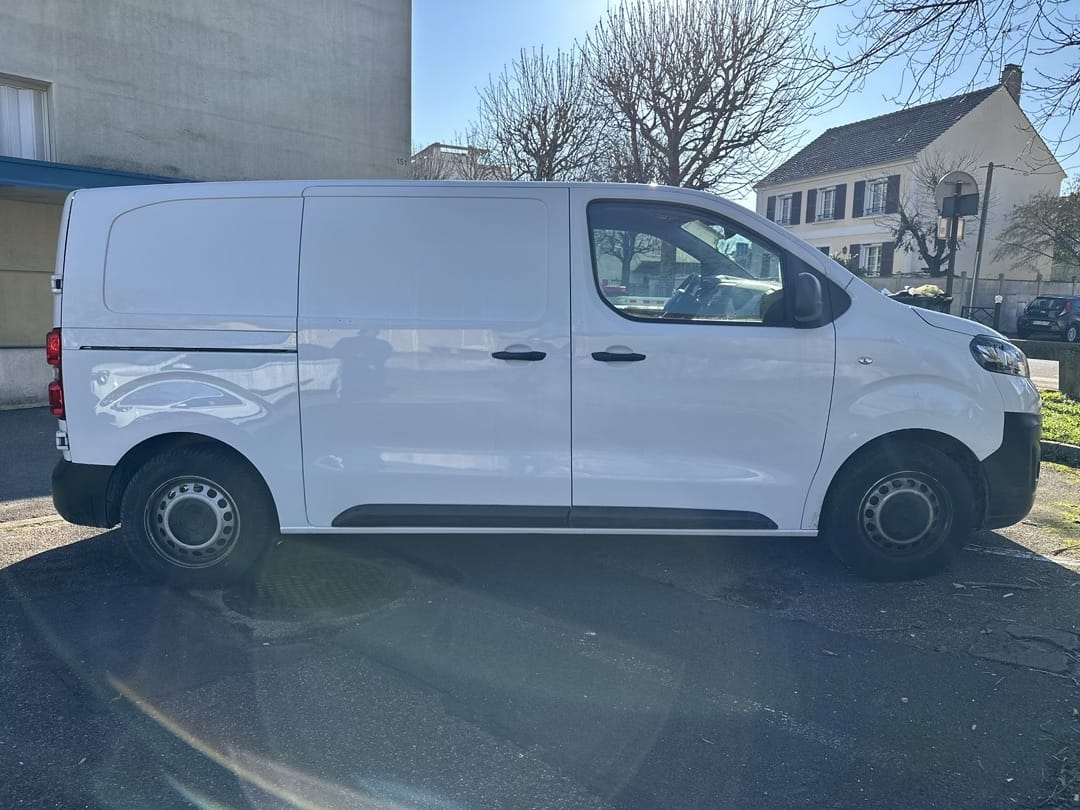 Opel Vivaro avec Climatisation