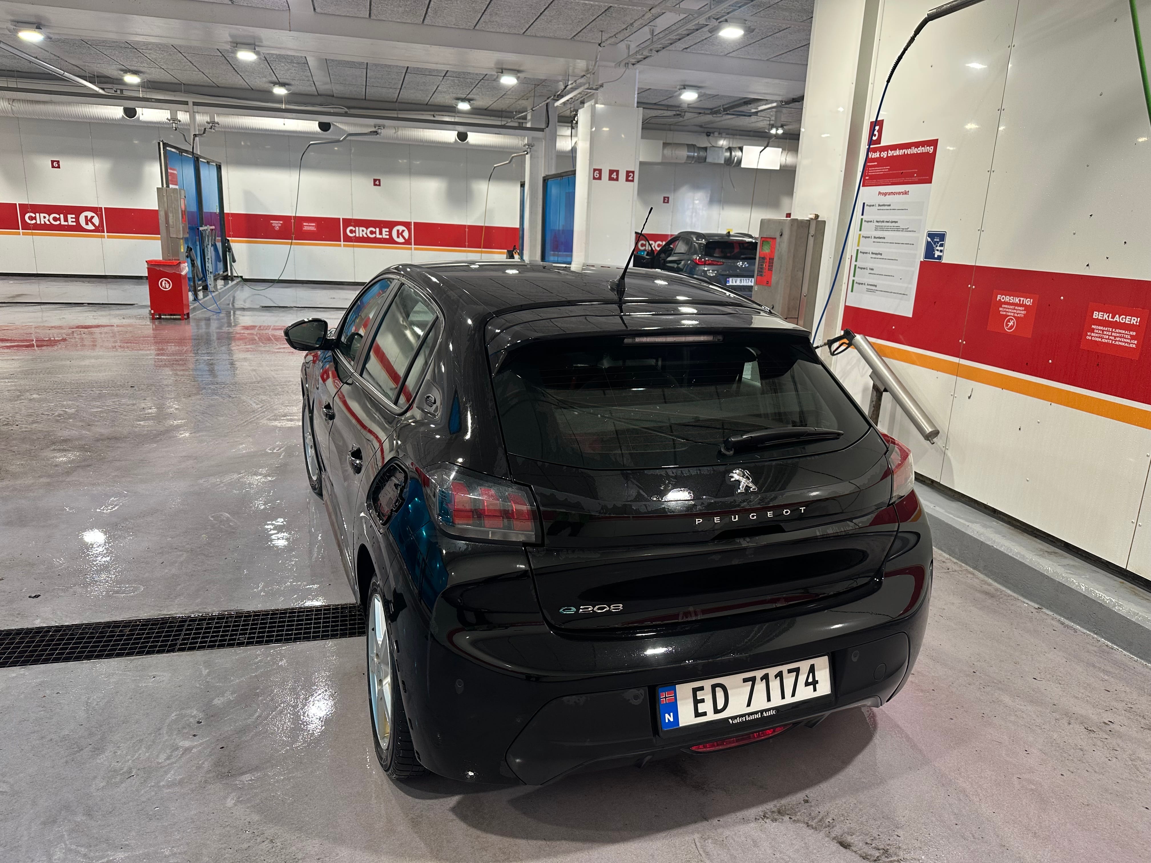 Peugeot 208 GTI med Ryggekamera
