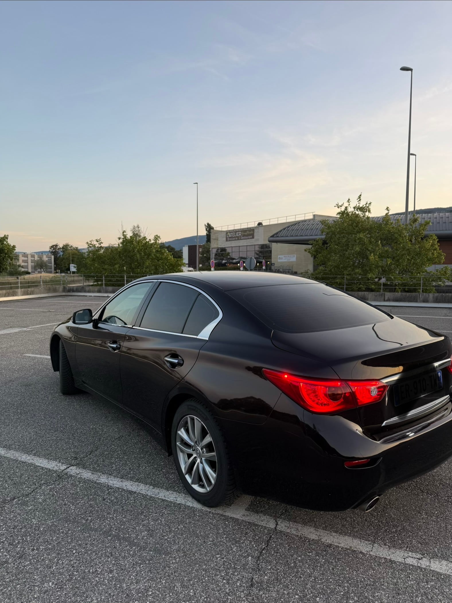 Infiniti Q50 Premium 2.2D avec Caméra de recul