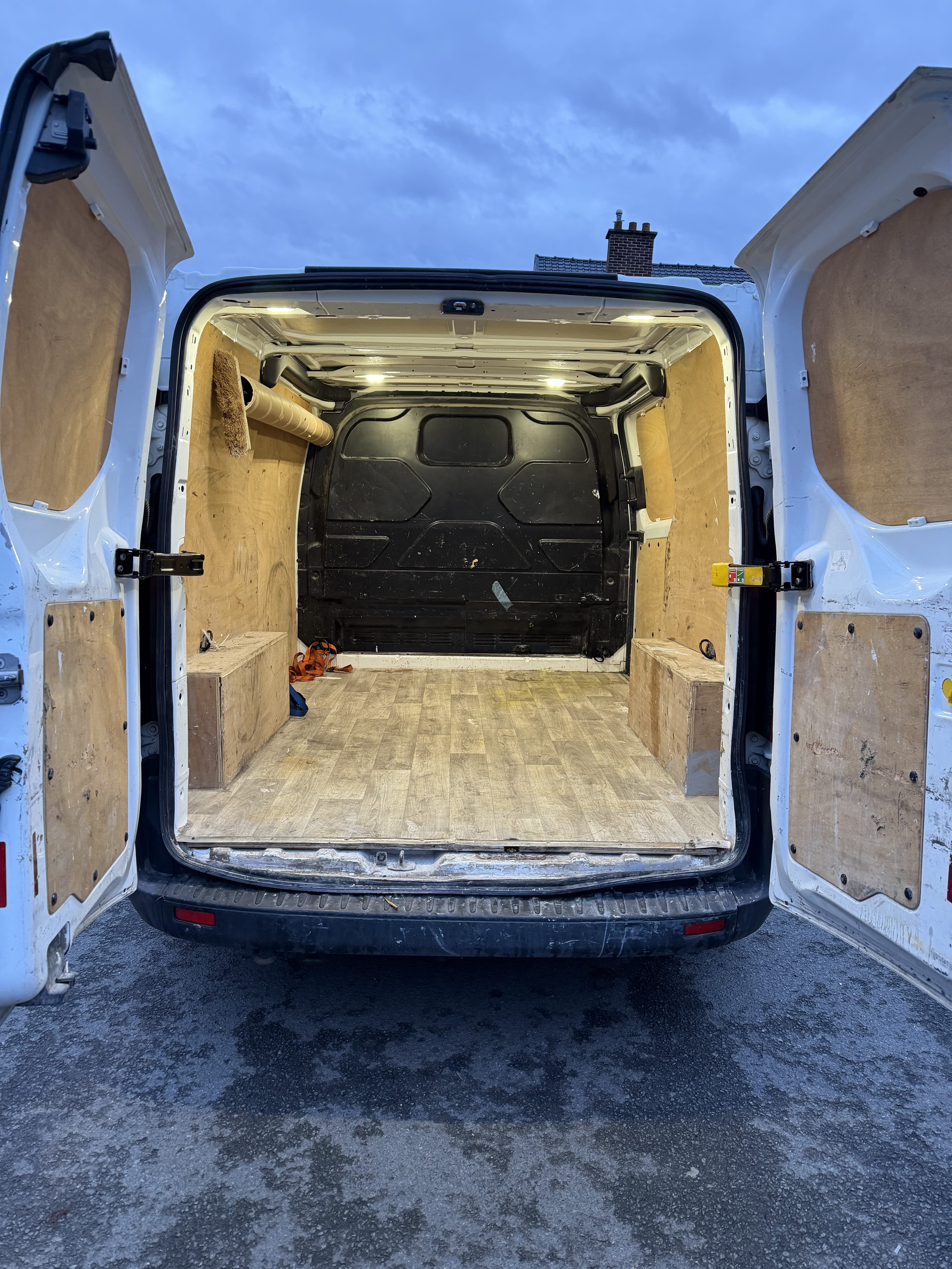 Ford Transit Custom Fourgon avec Entrée audio / iPod