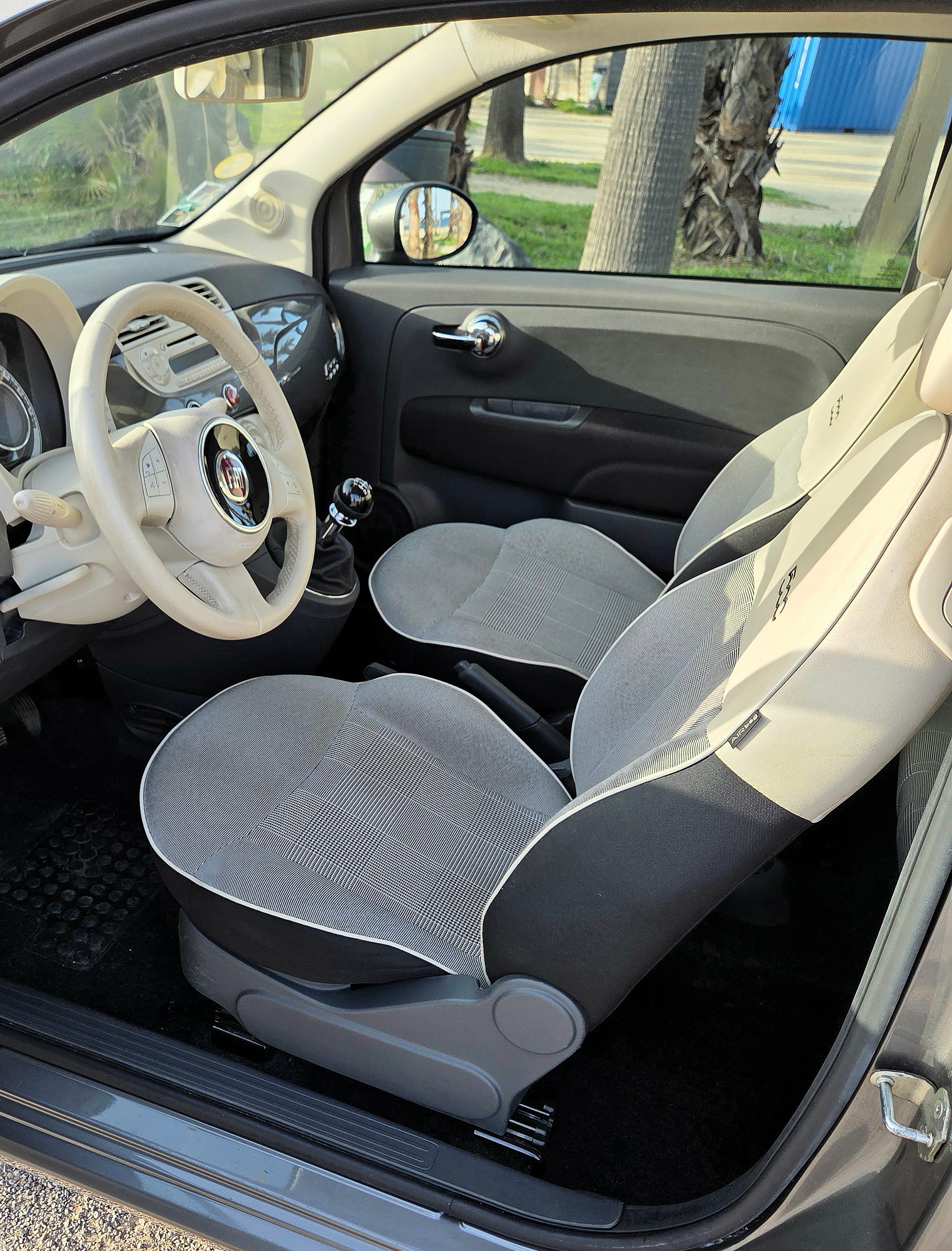 Fiat 500 avec Entrée audio / iPod