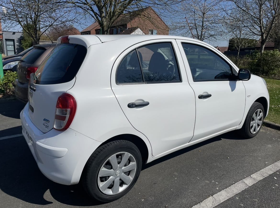 Nissan Micra, 2011, Essence 98