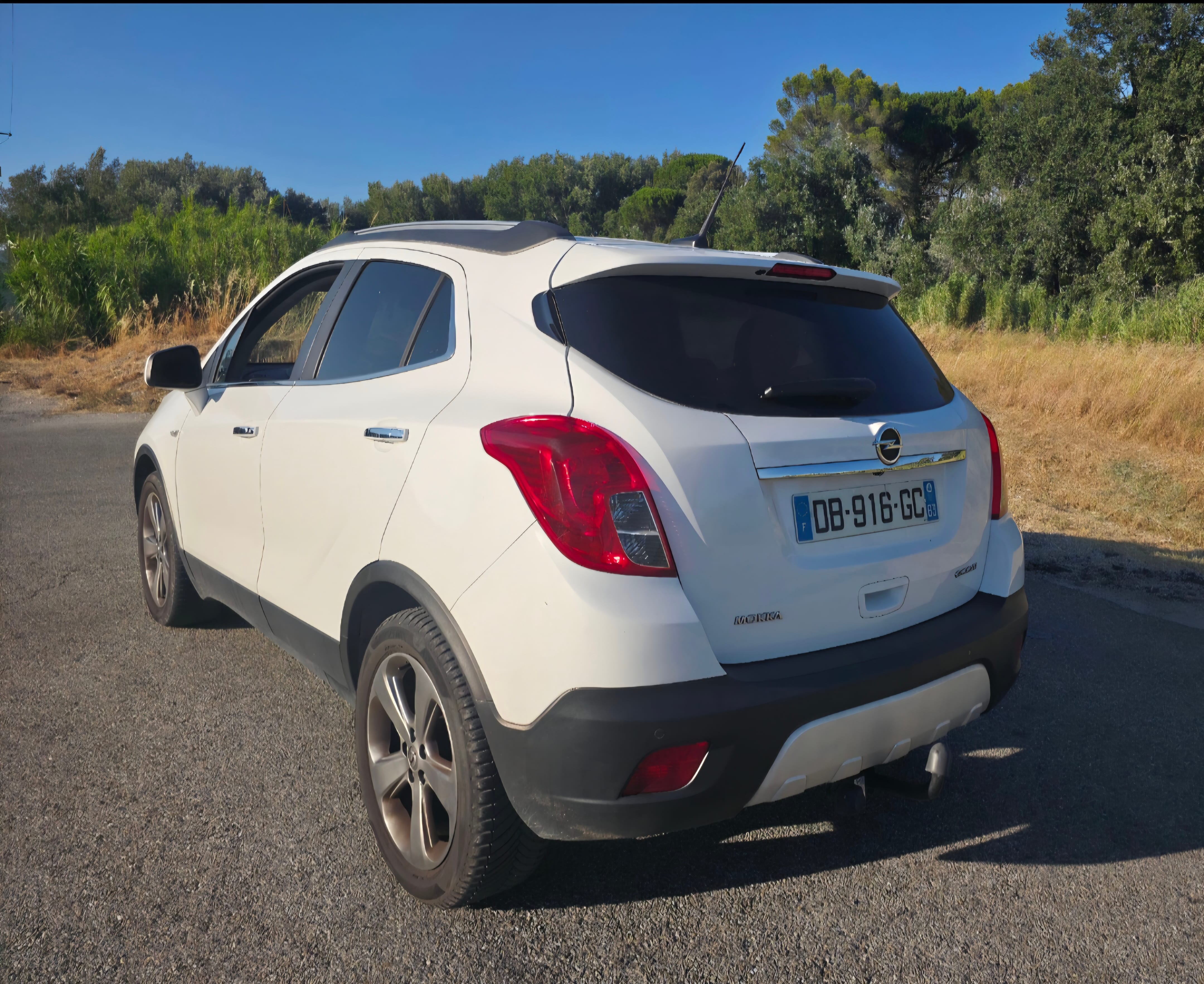 Opel Mokka with Air conditioning