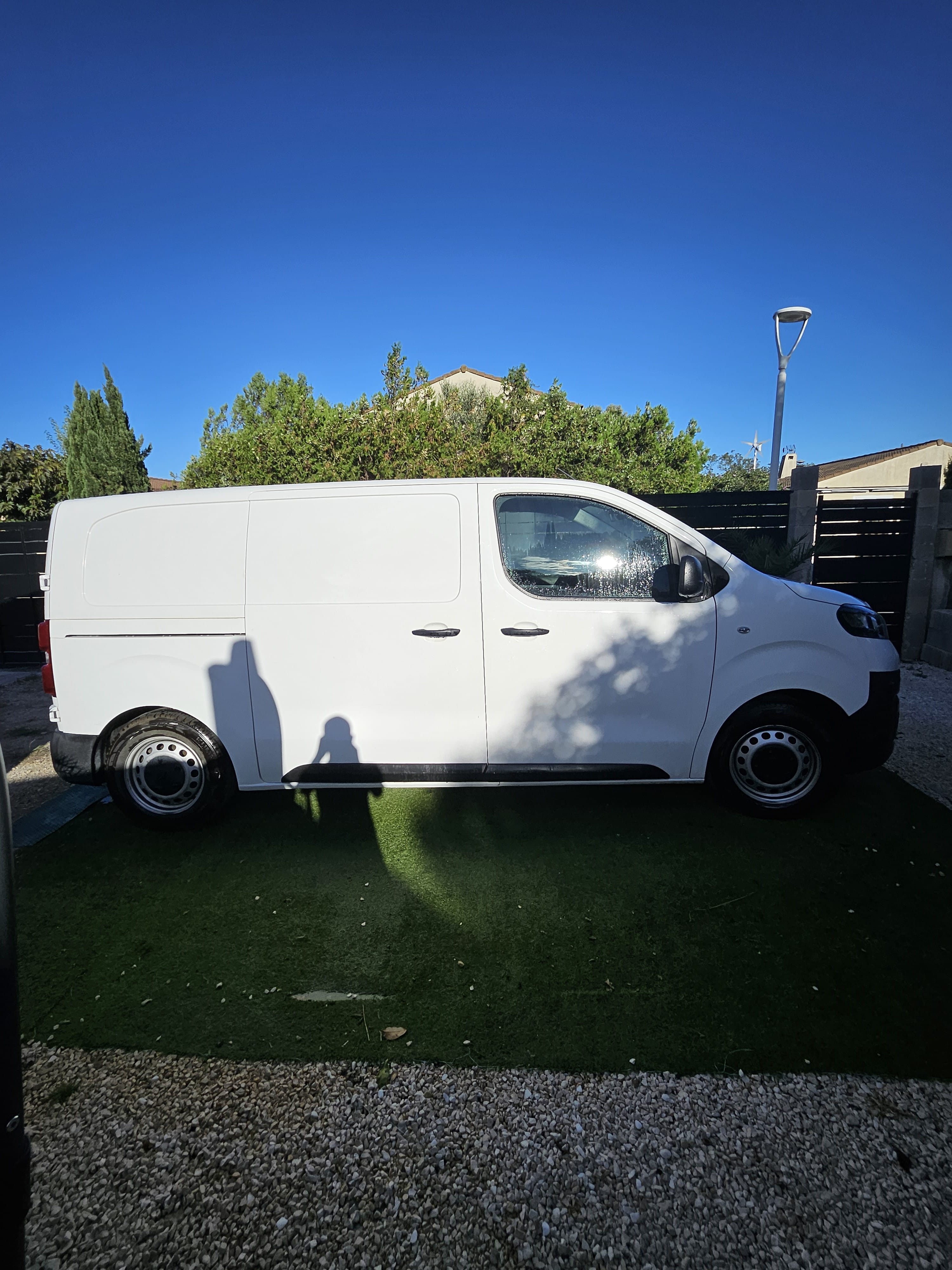 Opel Vivaro avec Climatisation
