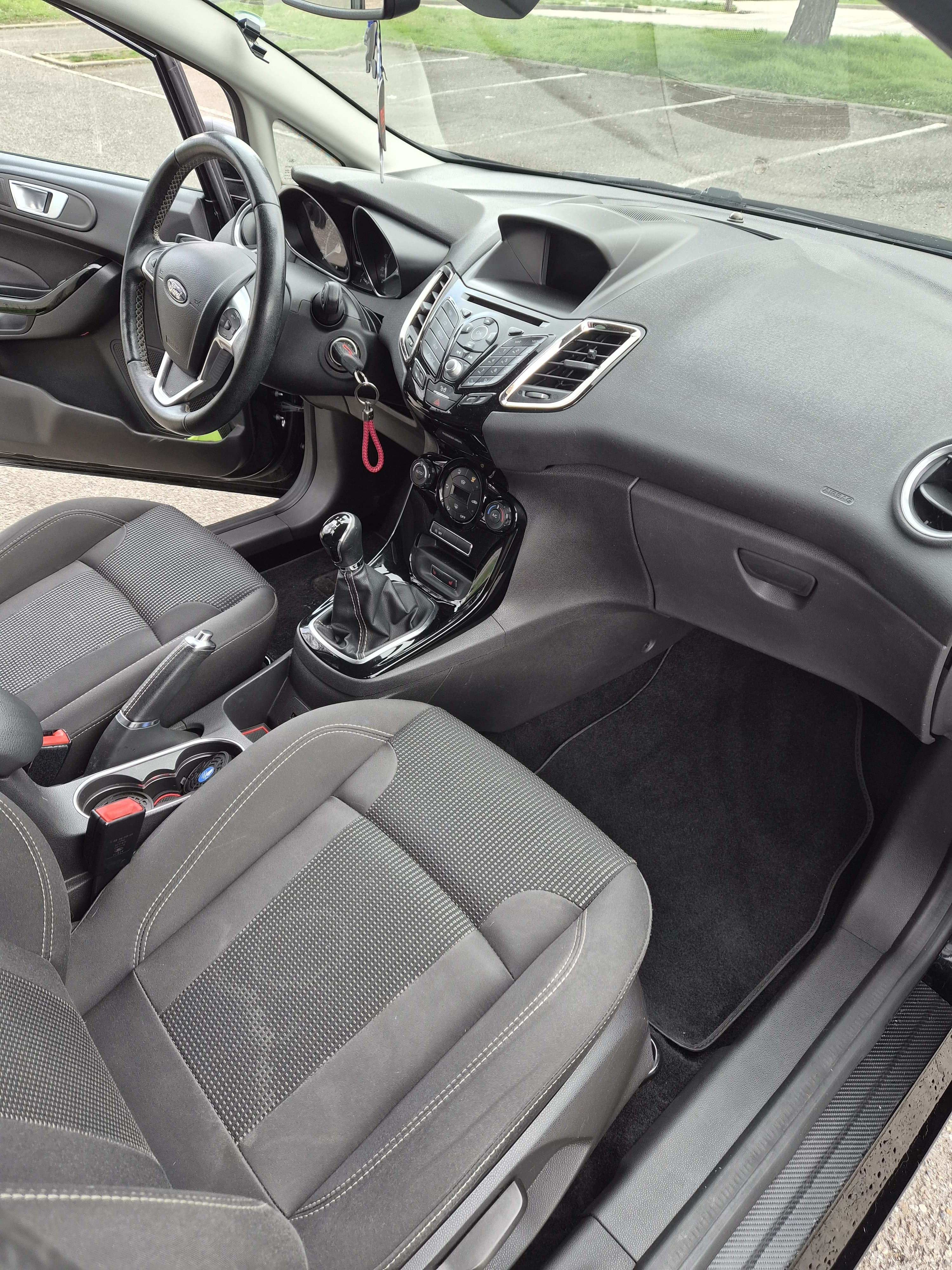 Ford Fiesta Titanium 1.0 ecoboost 100 ch