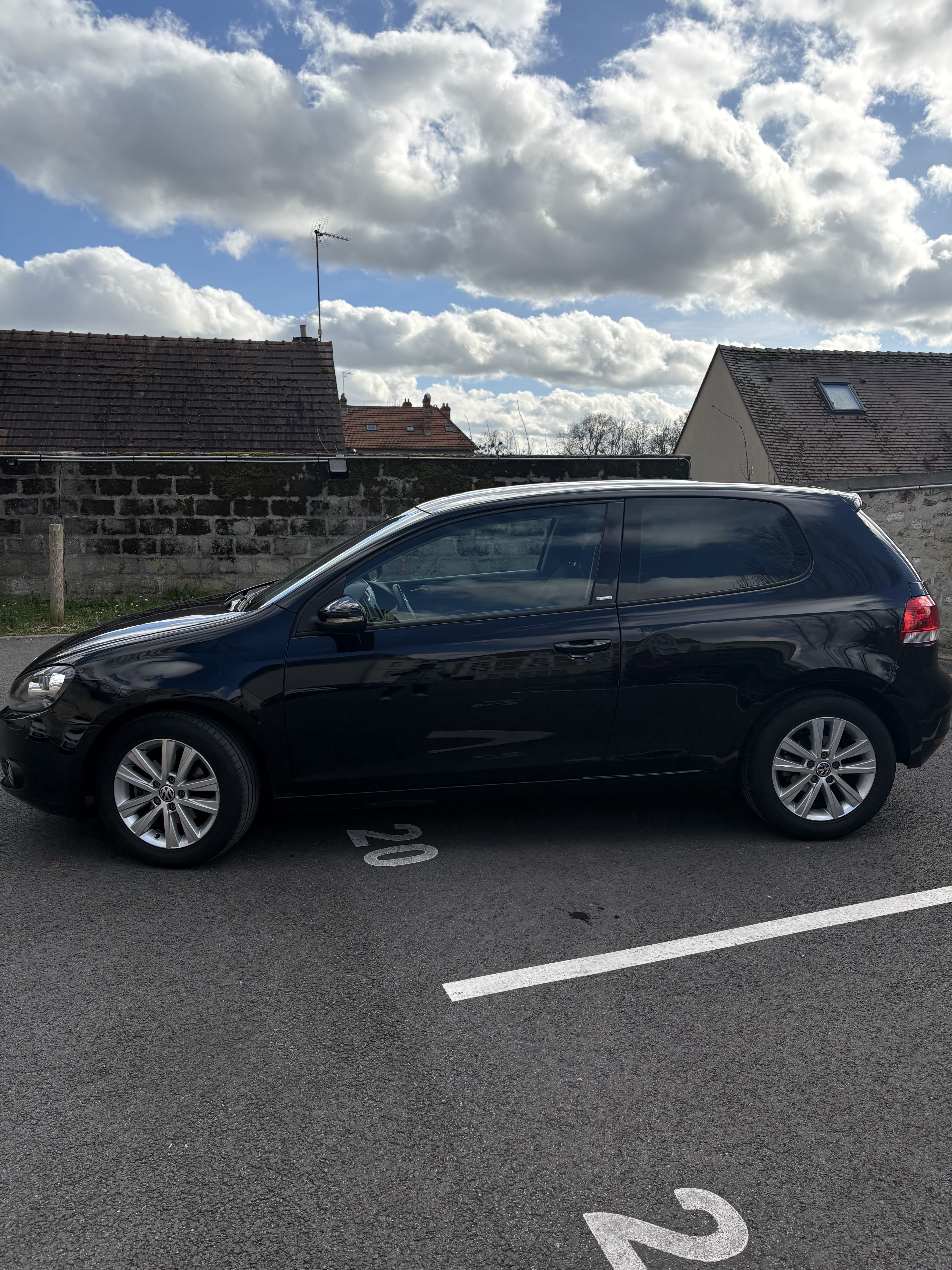 Volkswagen Golf avec Climatisation