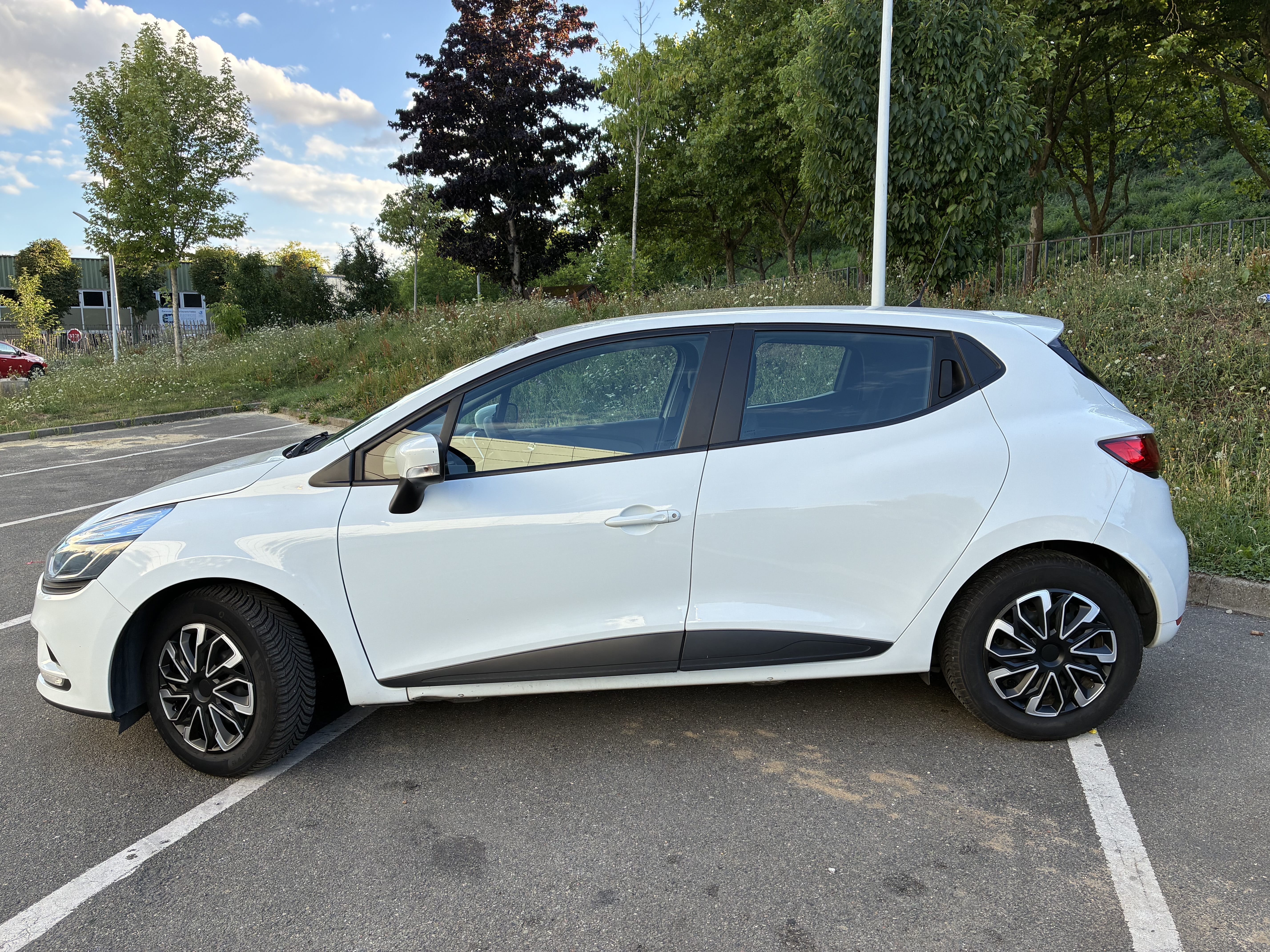 Renault Clio 1.5 DCI avec Climatisation