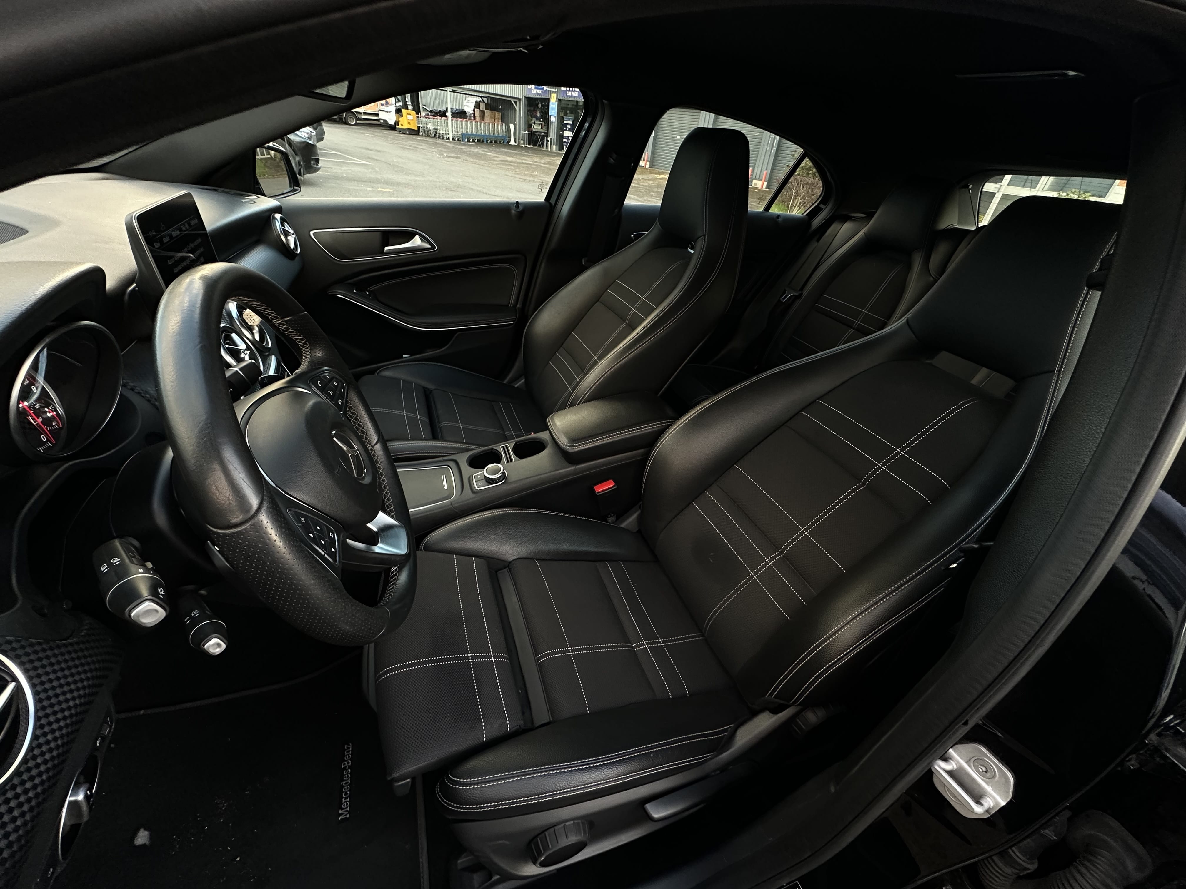 Mercedes-Benz Classe A avec Siège bébé