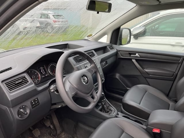 Volkswagen Caddy Maxi 1,4 TGI Erdgas (sparsam) mit Tempomat