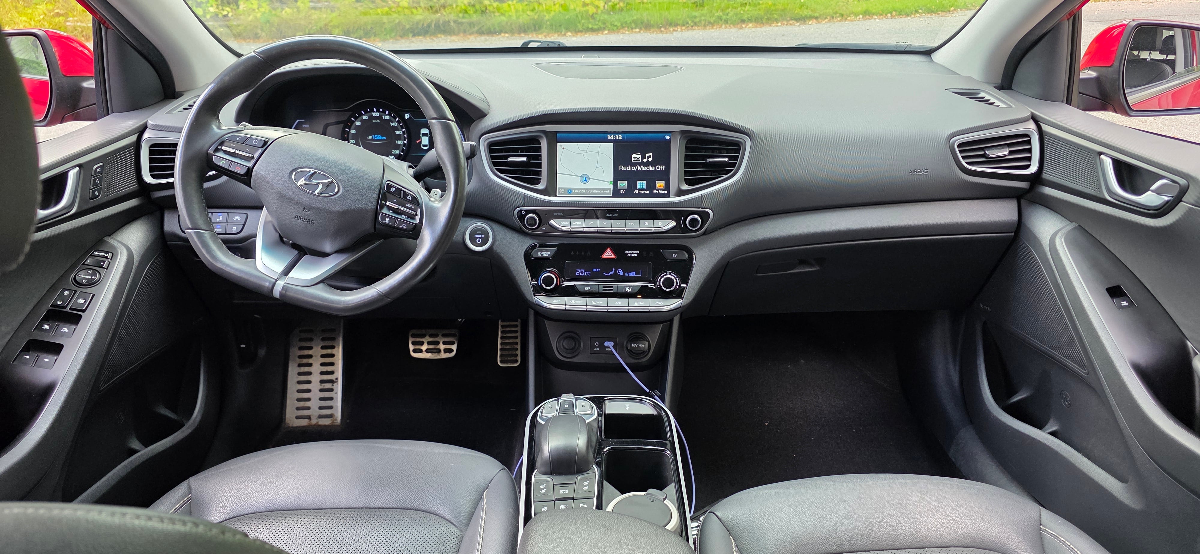 Hyundai Ioniq Electric SE med GPS