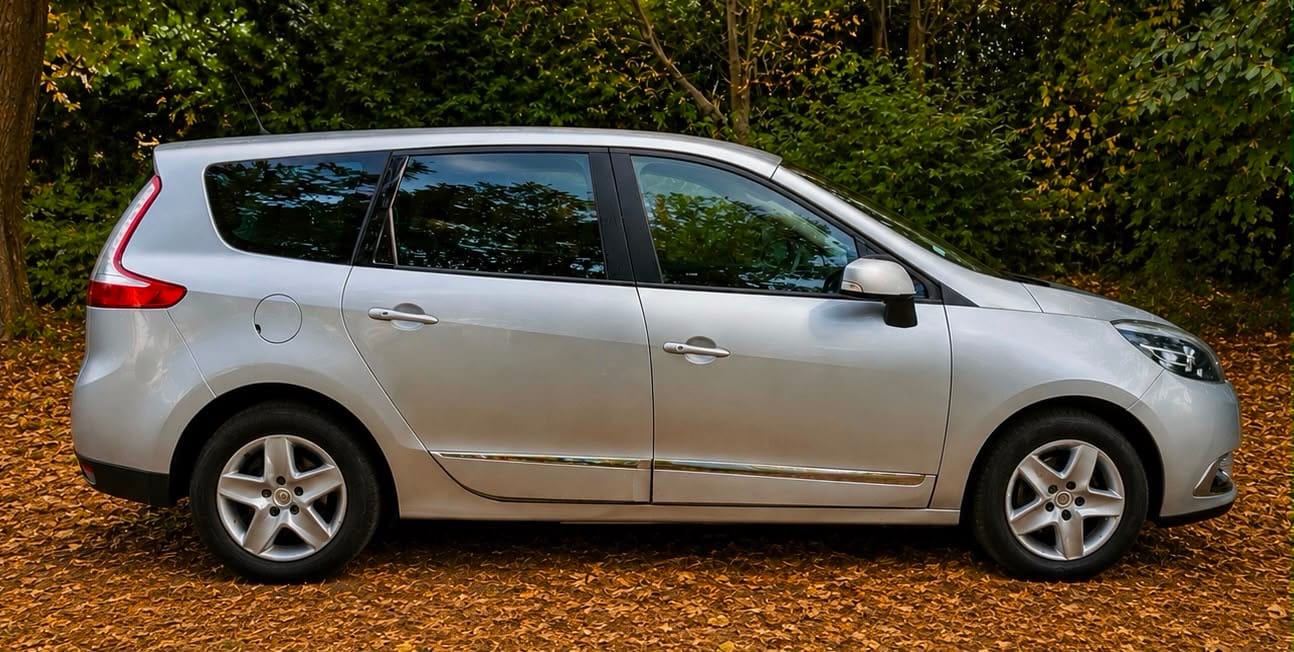 Renault Grand Scenic avec Climatisation