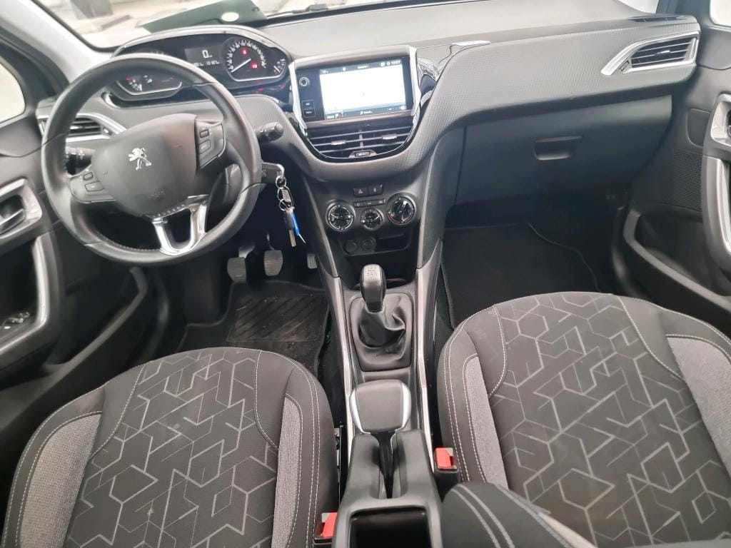 Peugeot 2008 avec Régulateur de vitesse