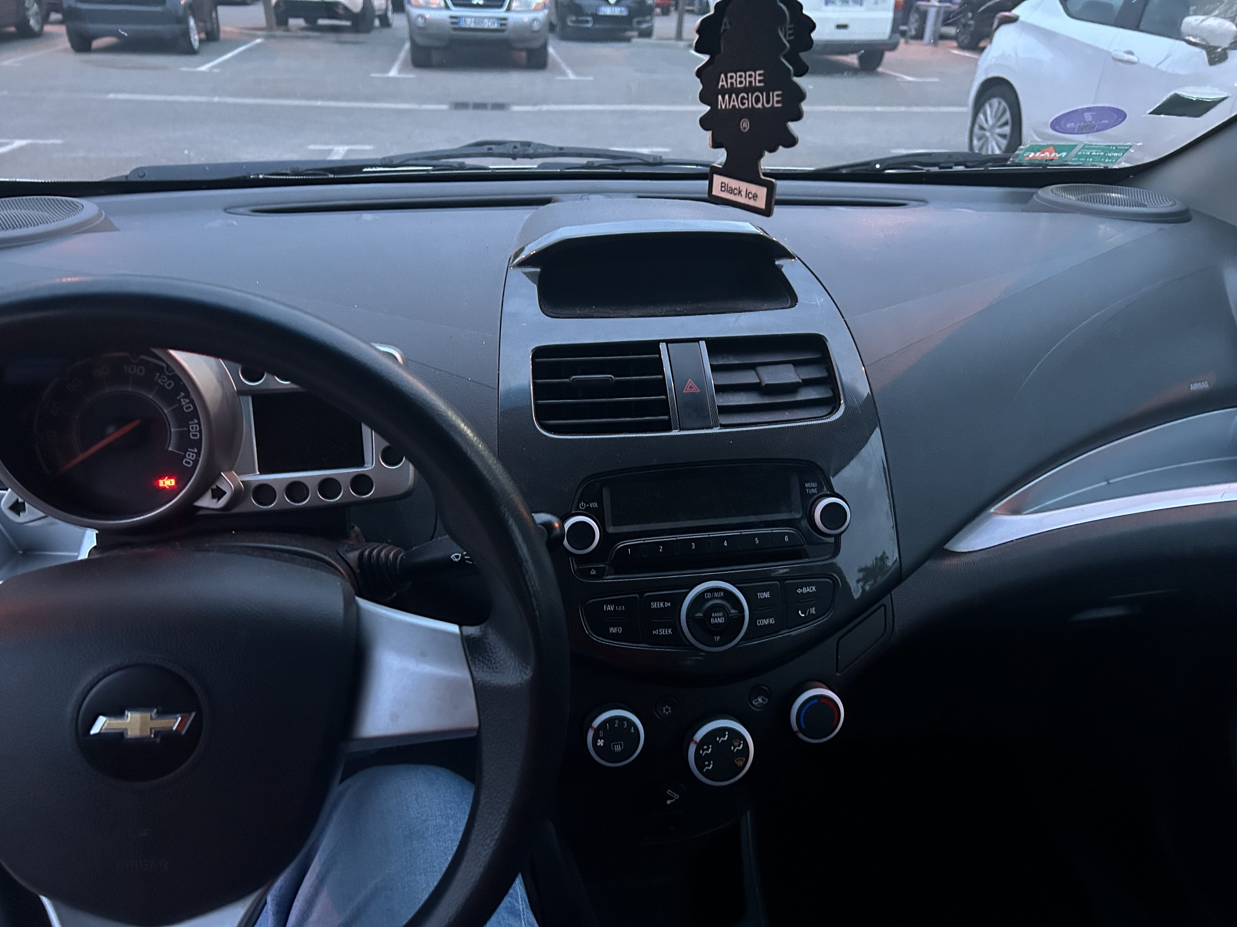 Chevrolet Spark avec Entrée audio / iPod