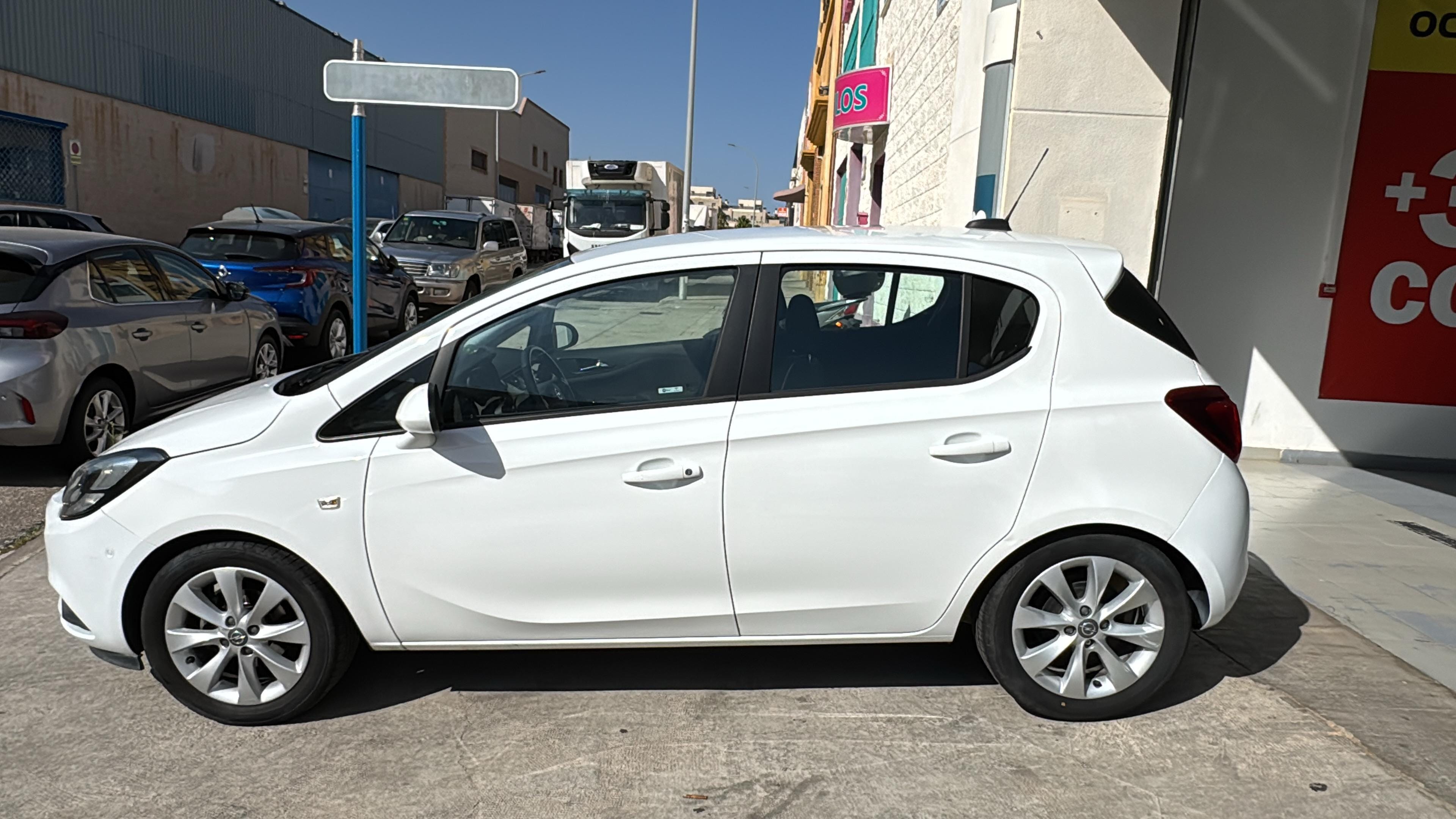 Opel Corsa con Aire acondicionado